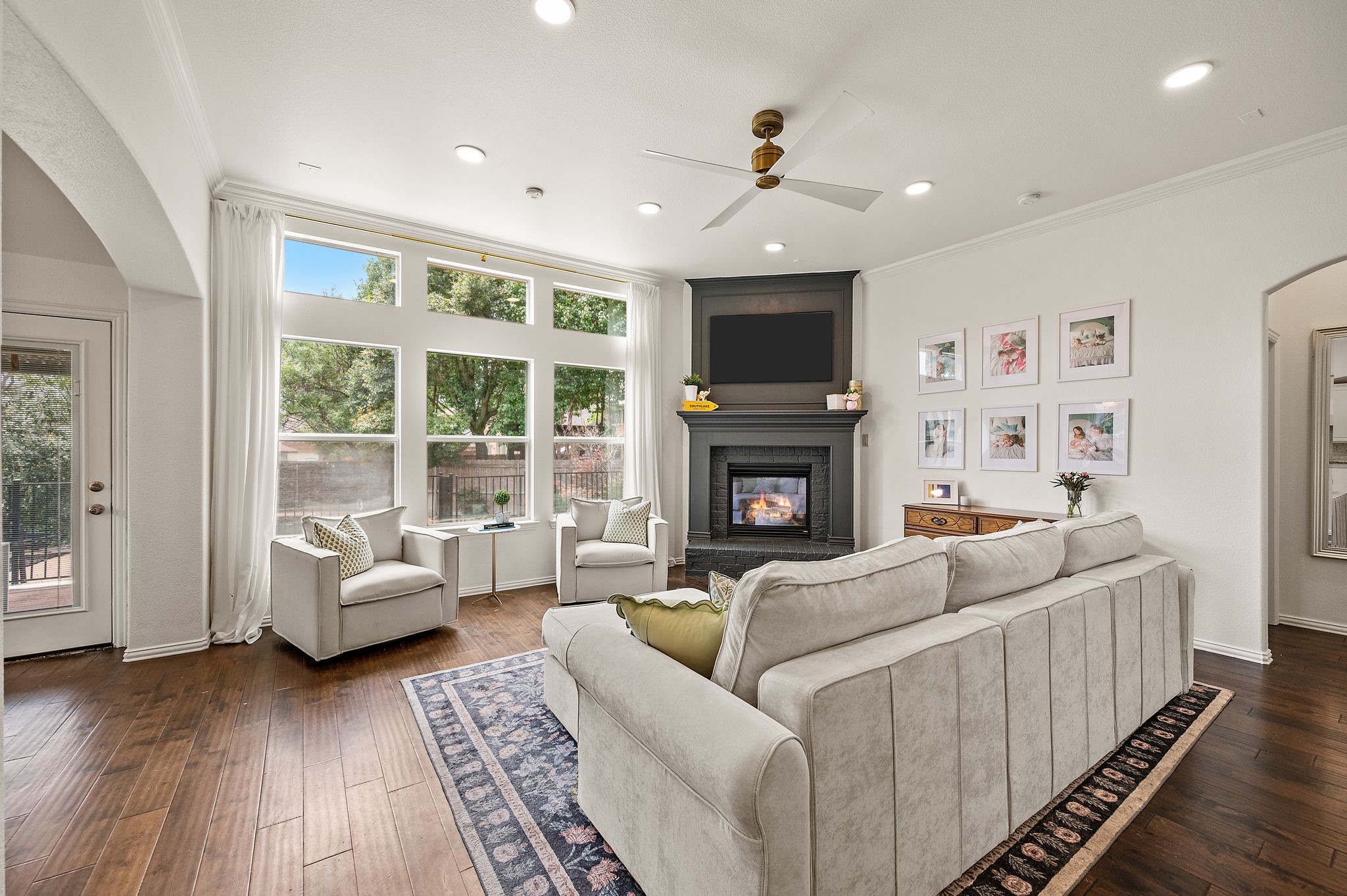 3513 Carlton Street Grapevine TX 76092