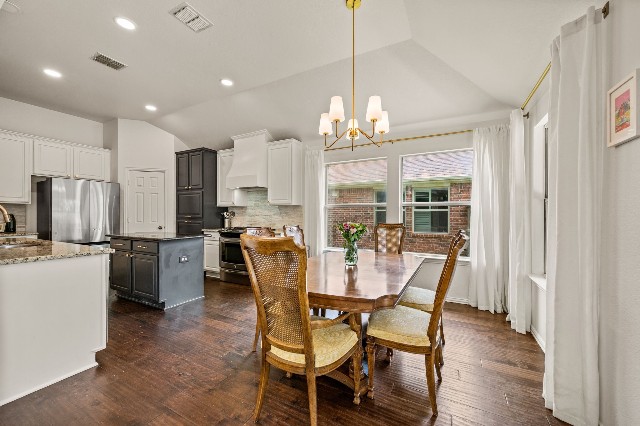 3513 Carlton Street Grapevine TX 76092