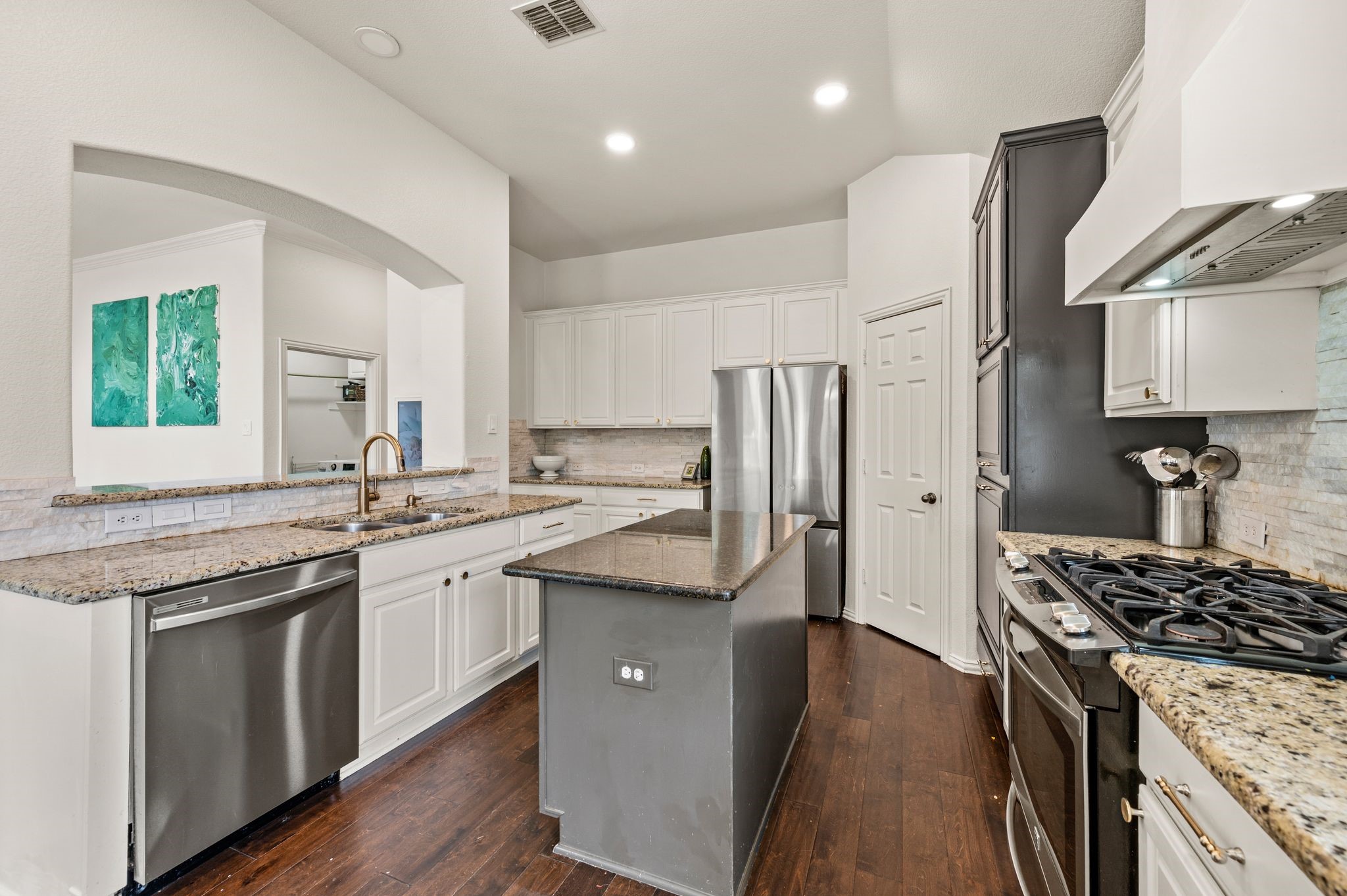3513 Carlton Street Grapevine TX 76092