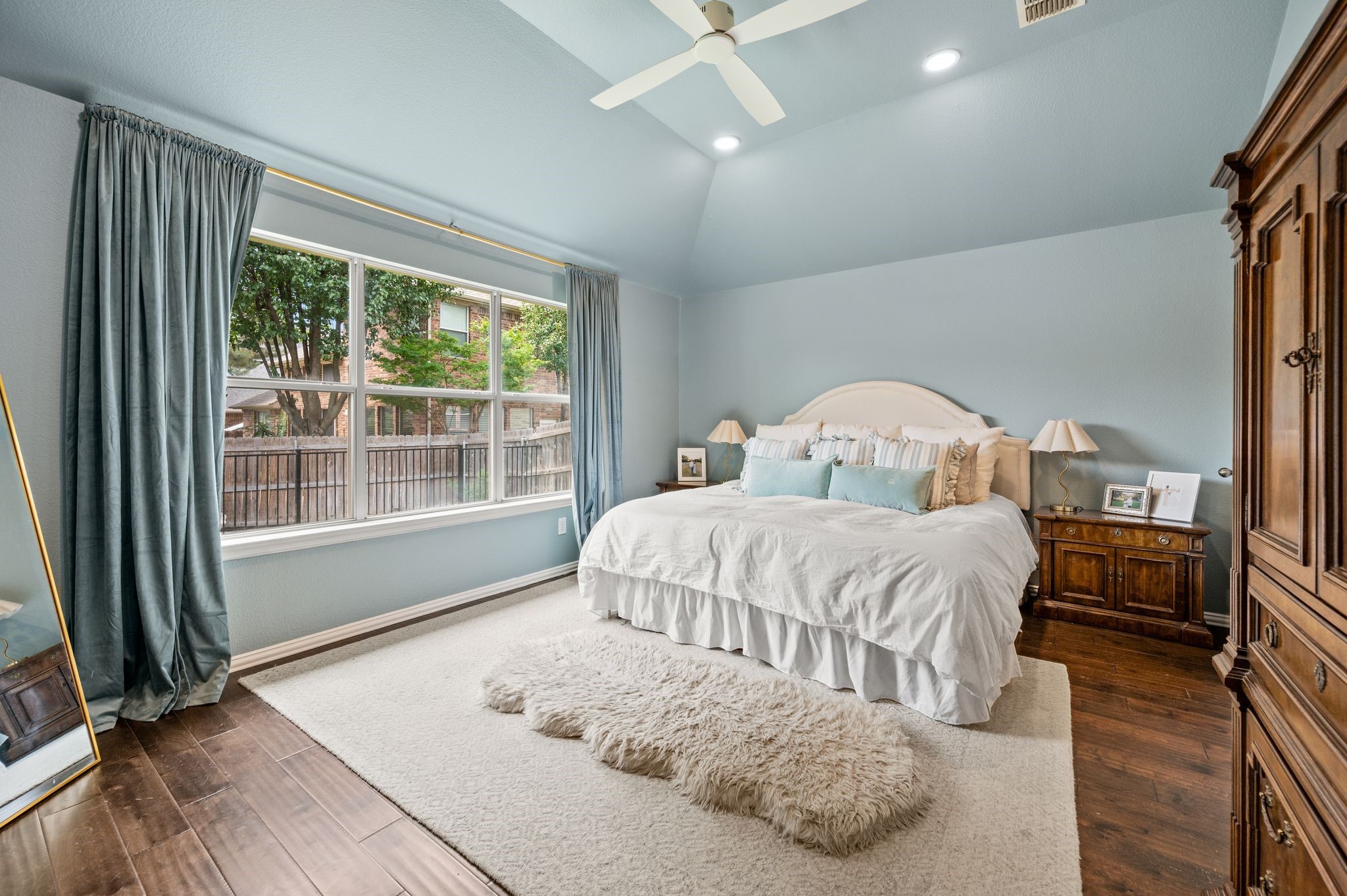 3513 Carlton Street Grapevine TX 76092