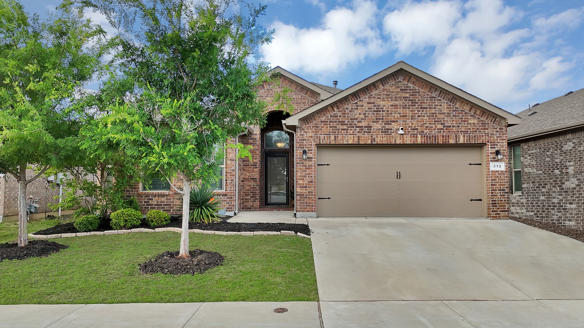 312 Frenchpark Drive Fort Worth TX 76052