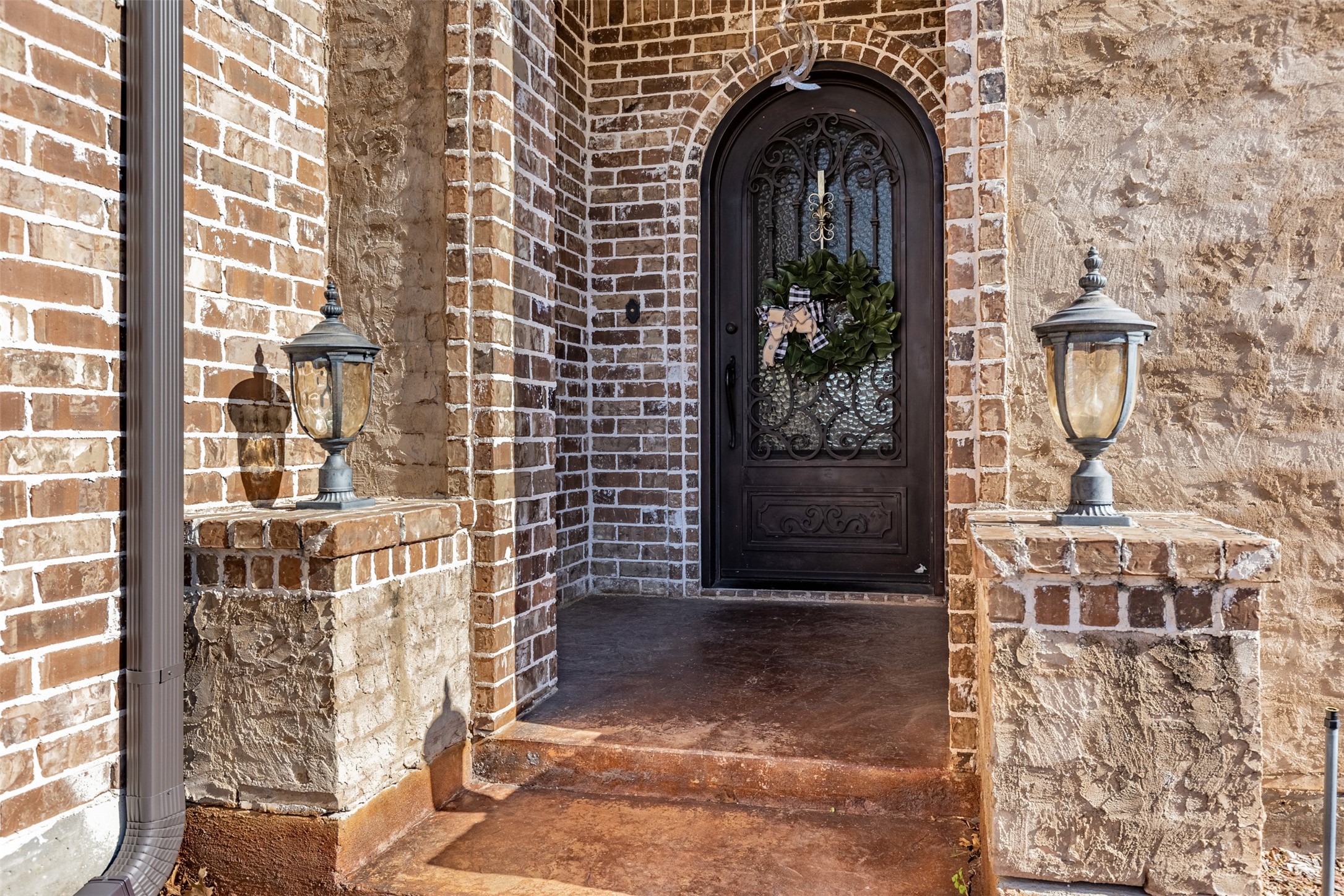 2513 Silverado Trail Sherman TX 75092
