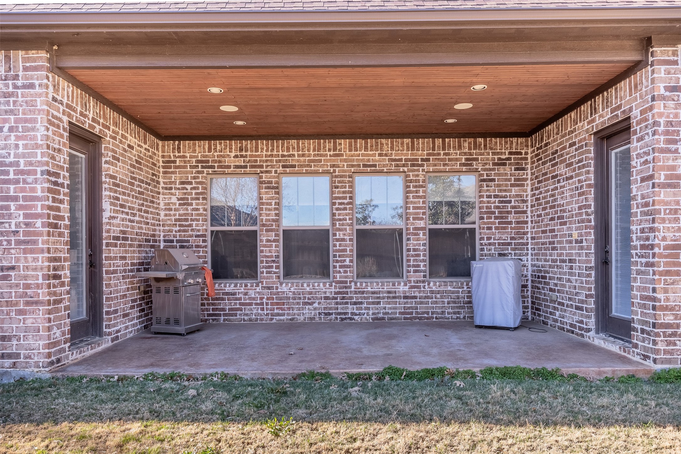 2513 Silverado Trail Sherman TX 75092