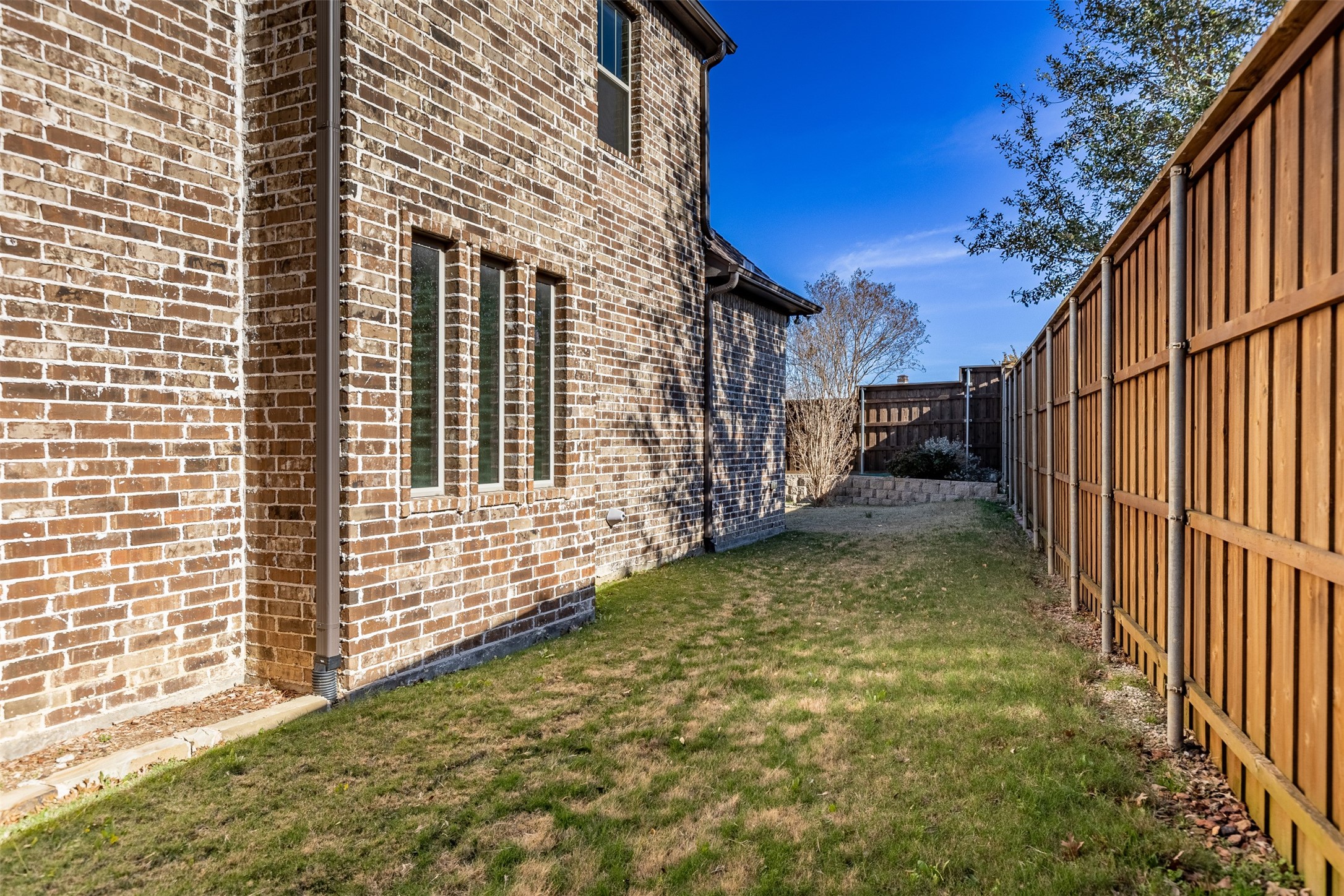 2513 Silverado Trail Sherman TX 75092