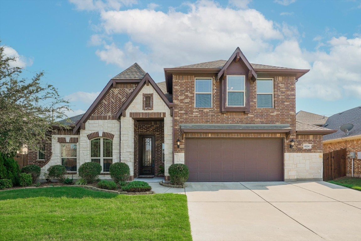8224 Bonanza Street Aubrey TX 76227