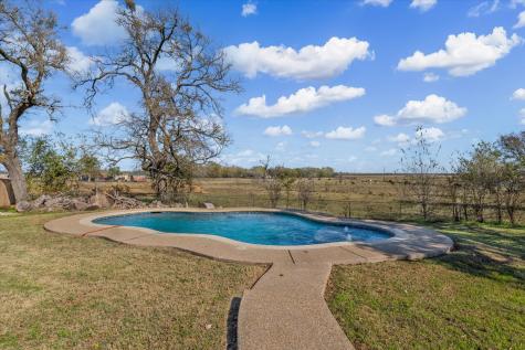 7633 S 3rd Street Road Waco TX 76706