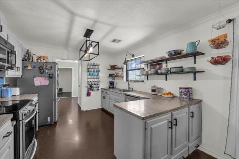 7633 S 3rd Street Road Waco TX 76706