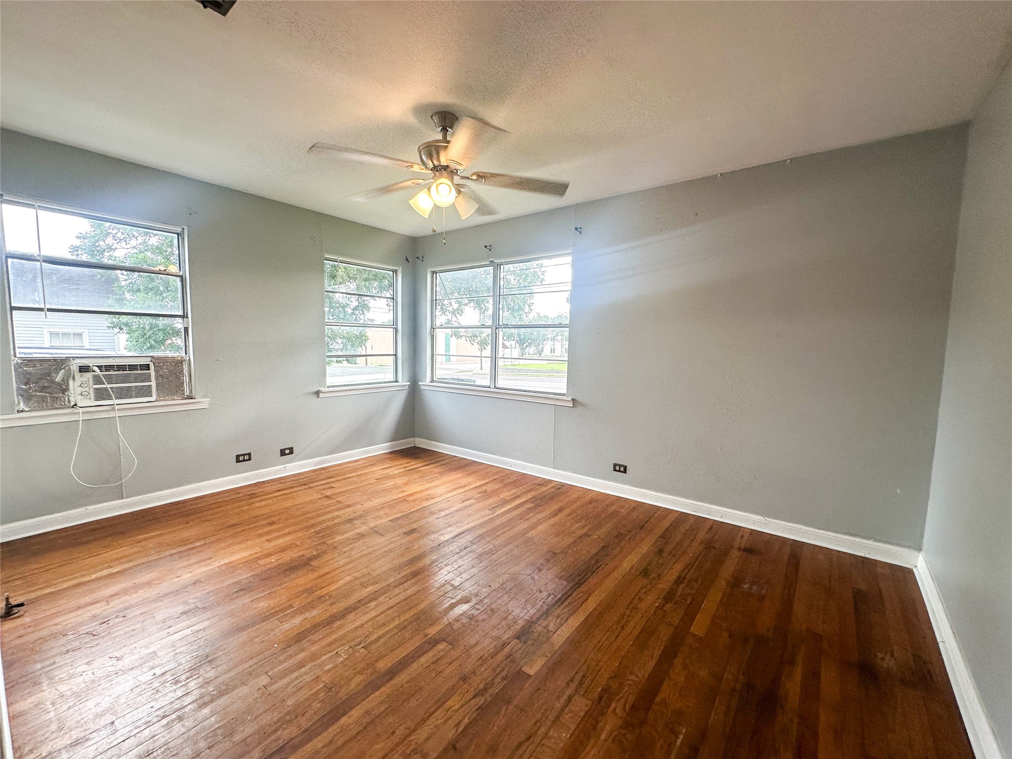 407 Bremond Street Franklin TX 77856