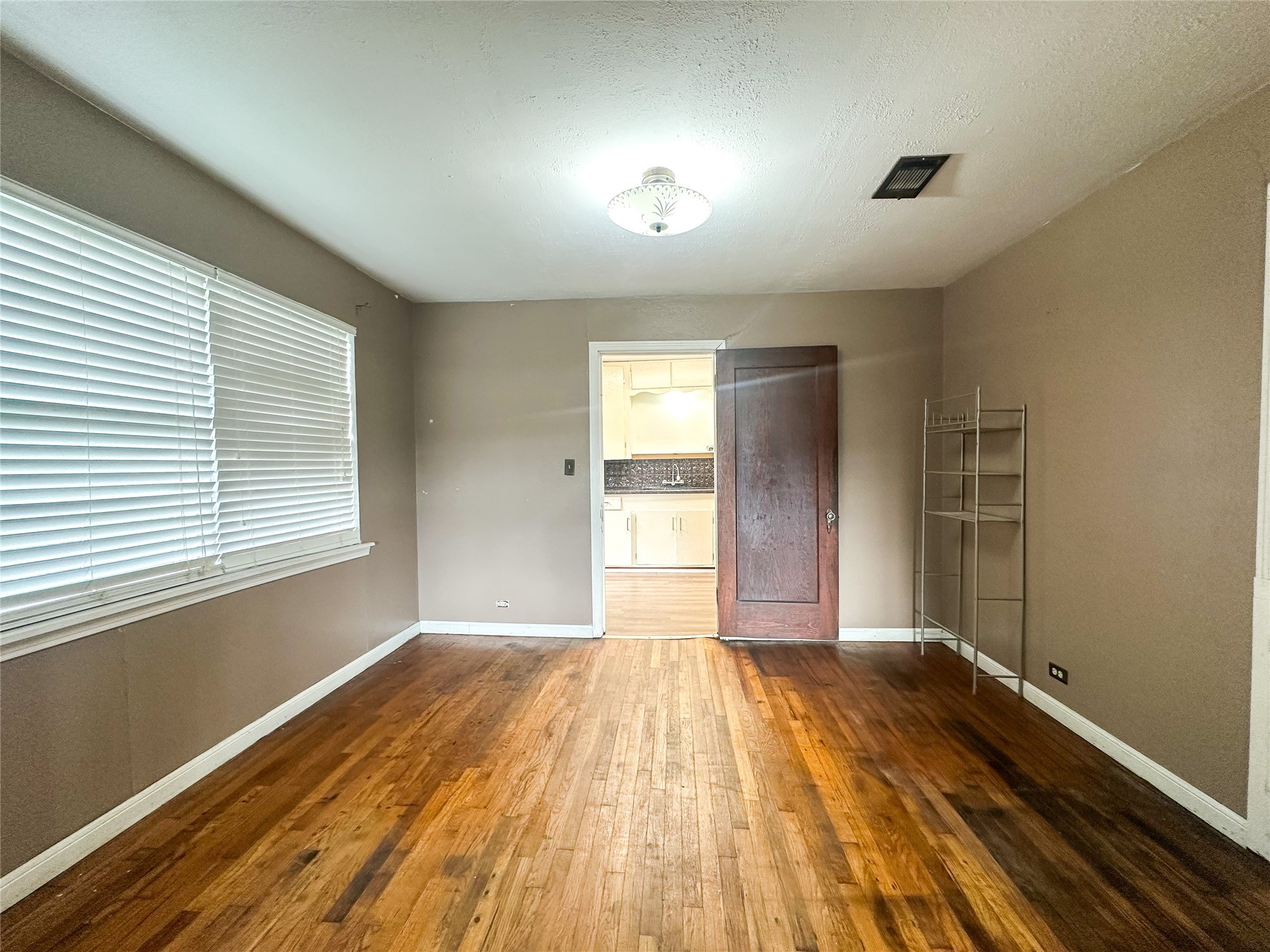 407 Bremond Street Franklin TX 77856