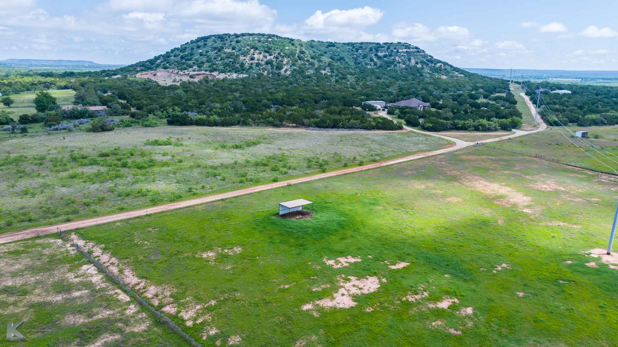 2574 County Road 162 Ovalo TX 79541