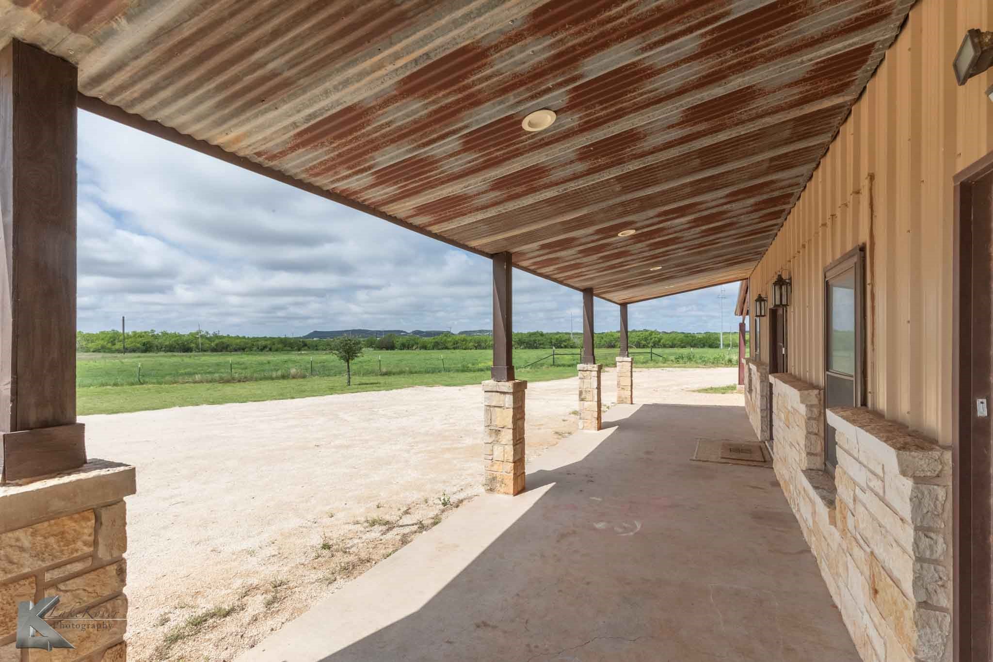 2574 County Road 162 Ovalo TX 79541