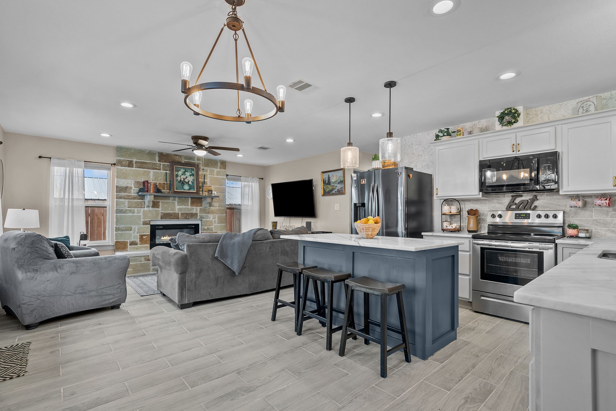 2504 Orion Way Granbury TX 76048