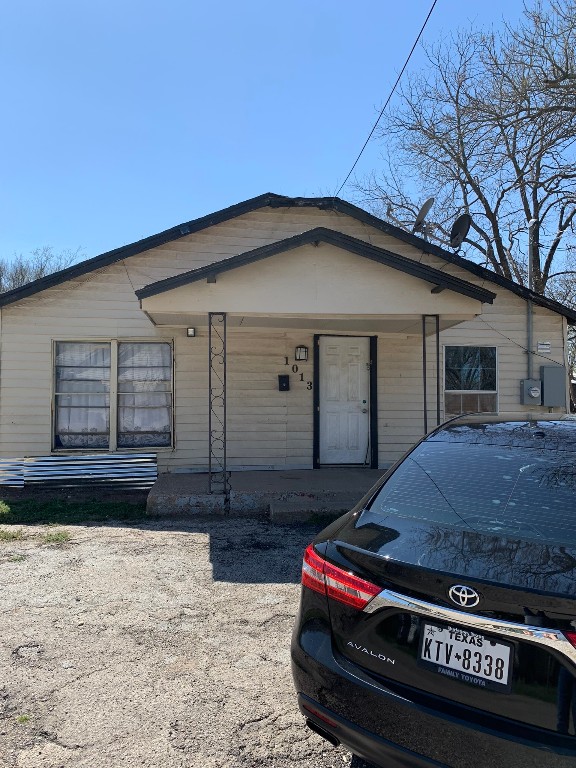 1013 Trinity Street Cleburne TX 76031