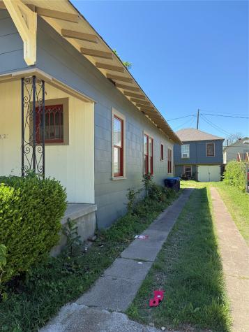 3020 Willing Avenue Fort Worth TX 76110