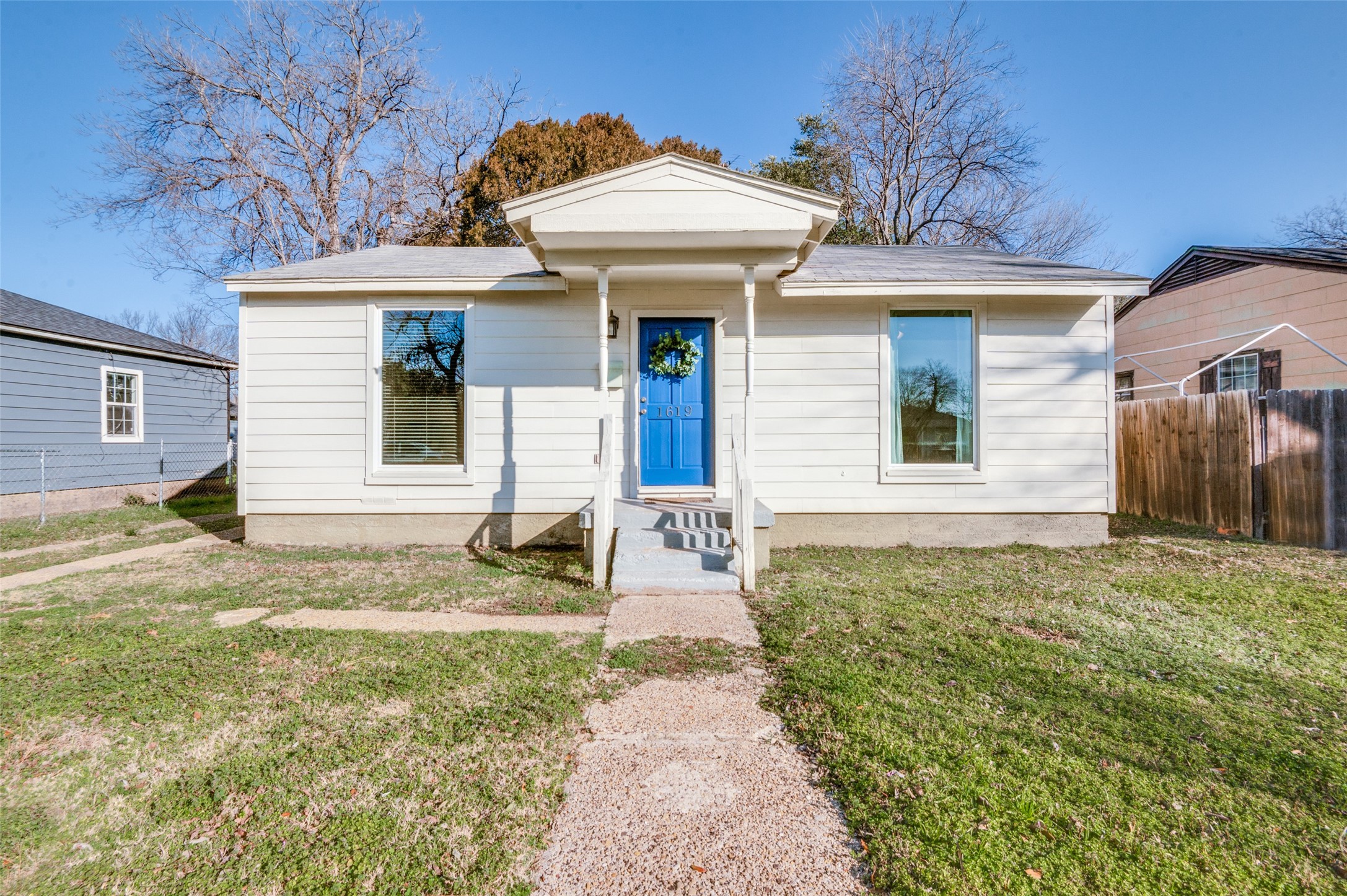 1619 Mcadams Avenue Dallas TX 75224