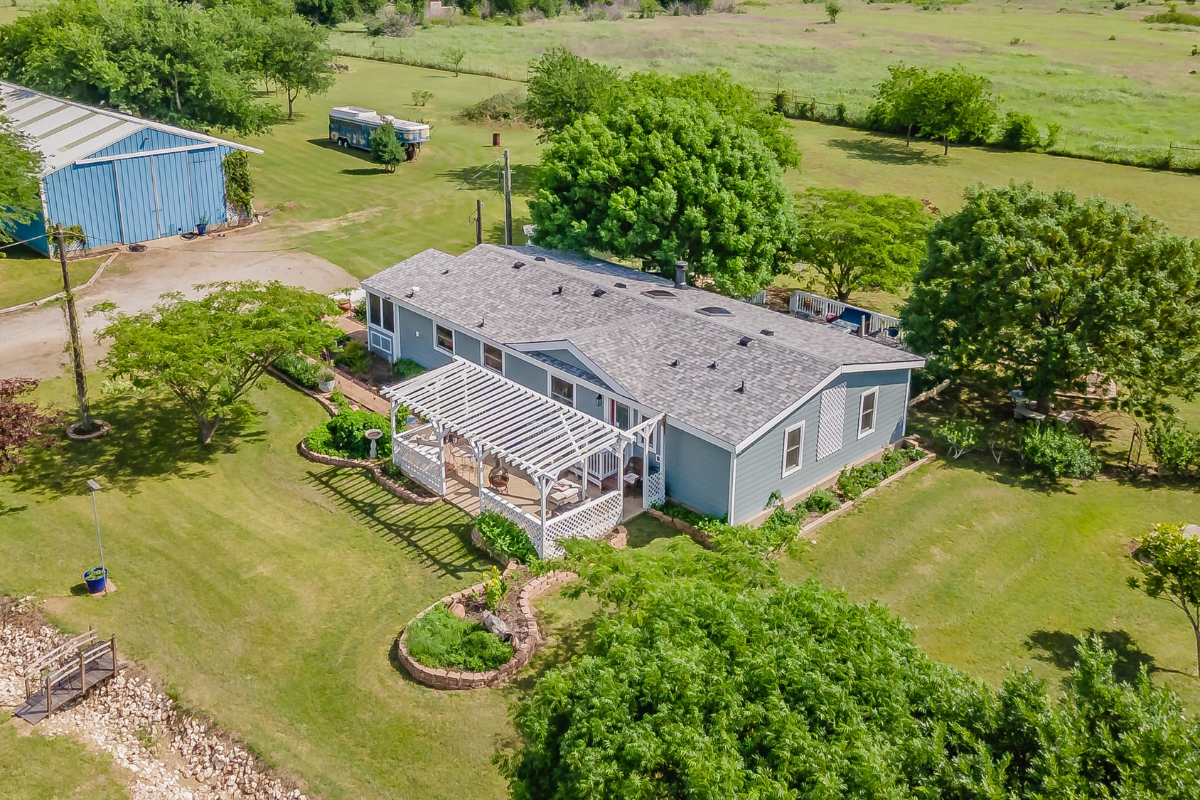 2137 County Road 1224 Cleburne TX 76033