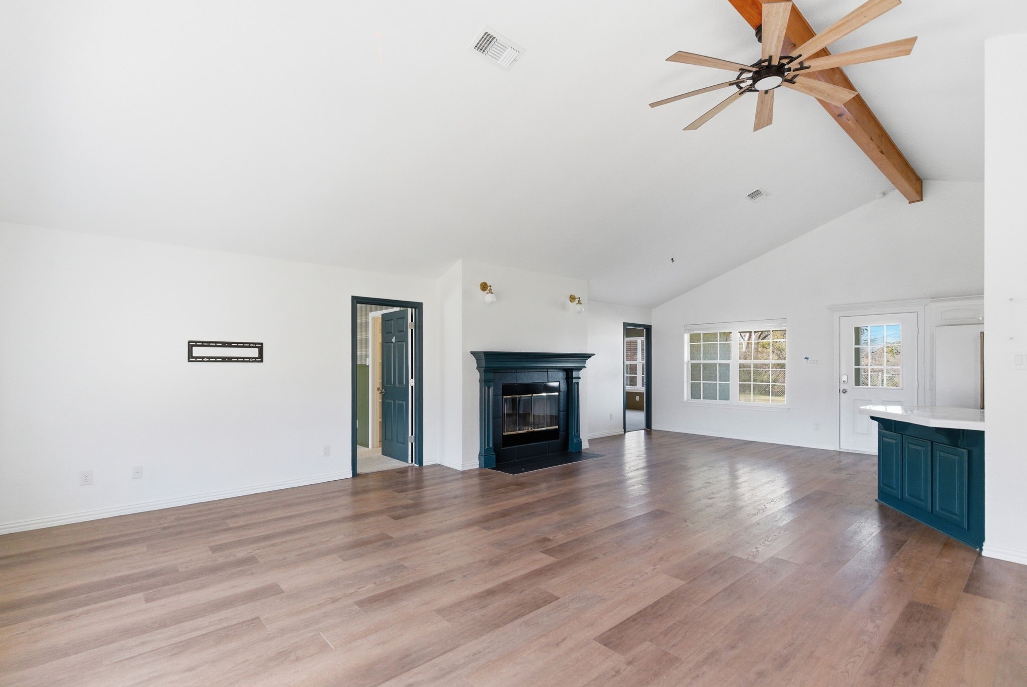 321 E Woody Creek Court Springtown TX 76082
