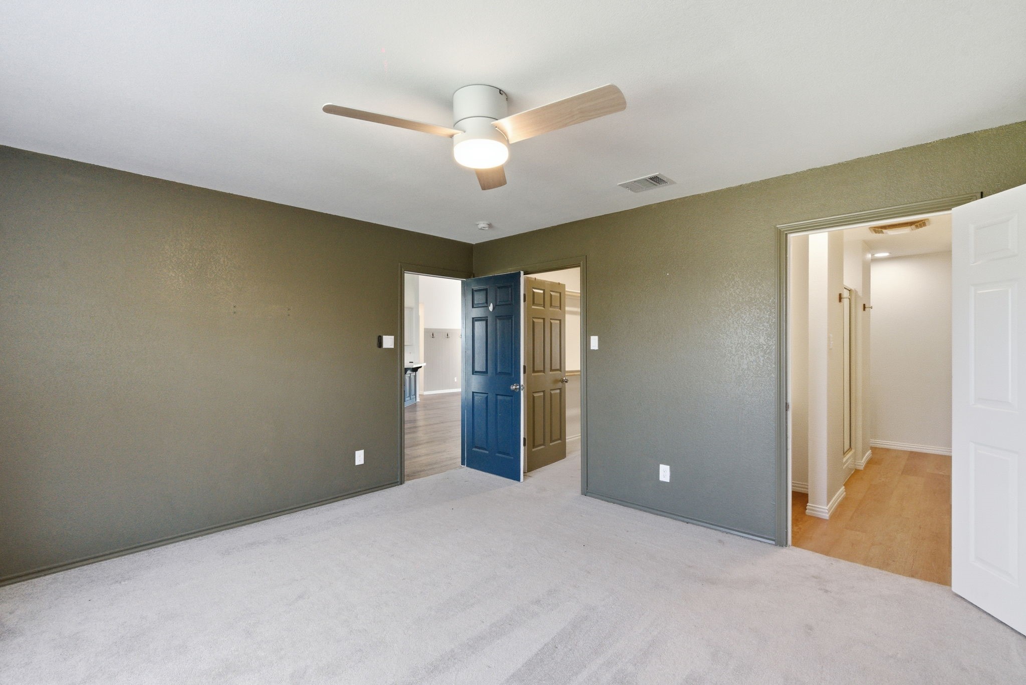 321 E Woody Creek Court Springtown TX 76082