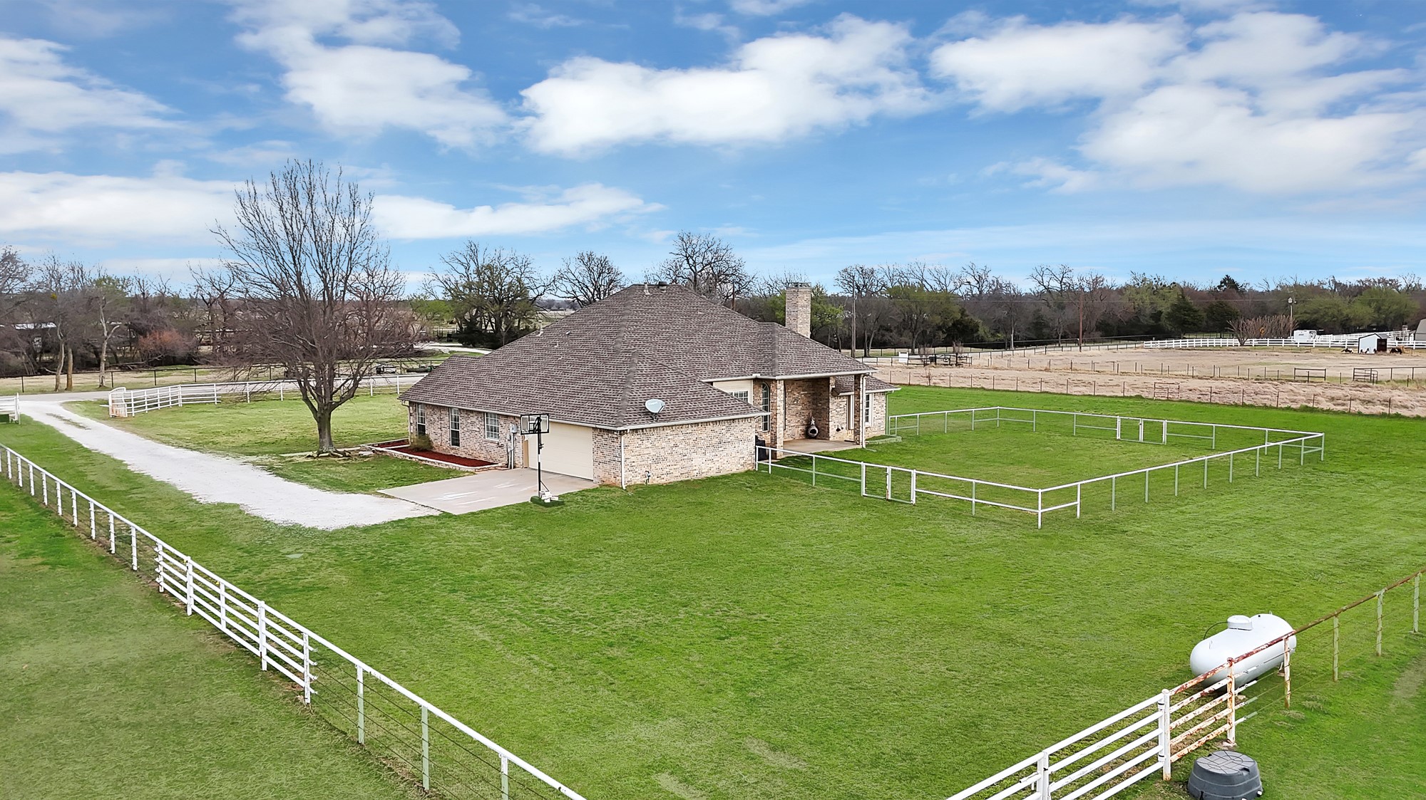 11692 Foutch Road Pilot Point TX 76258