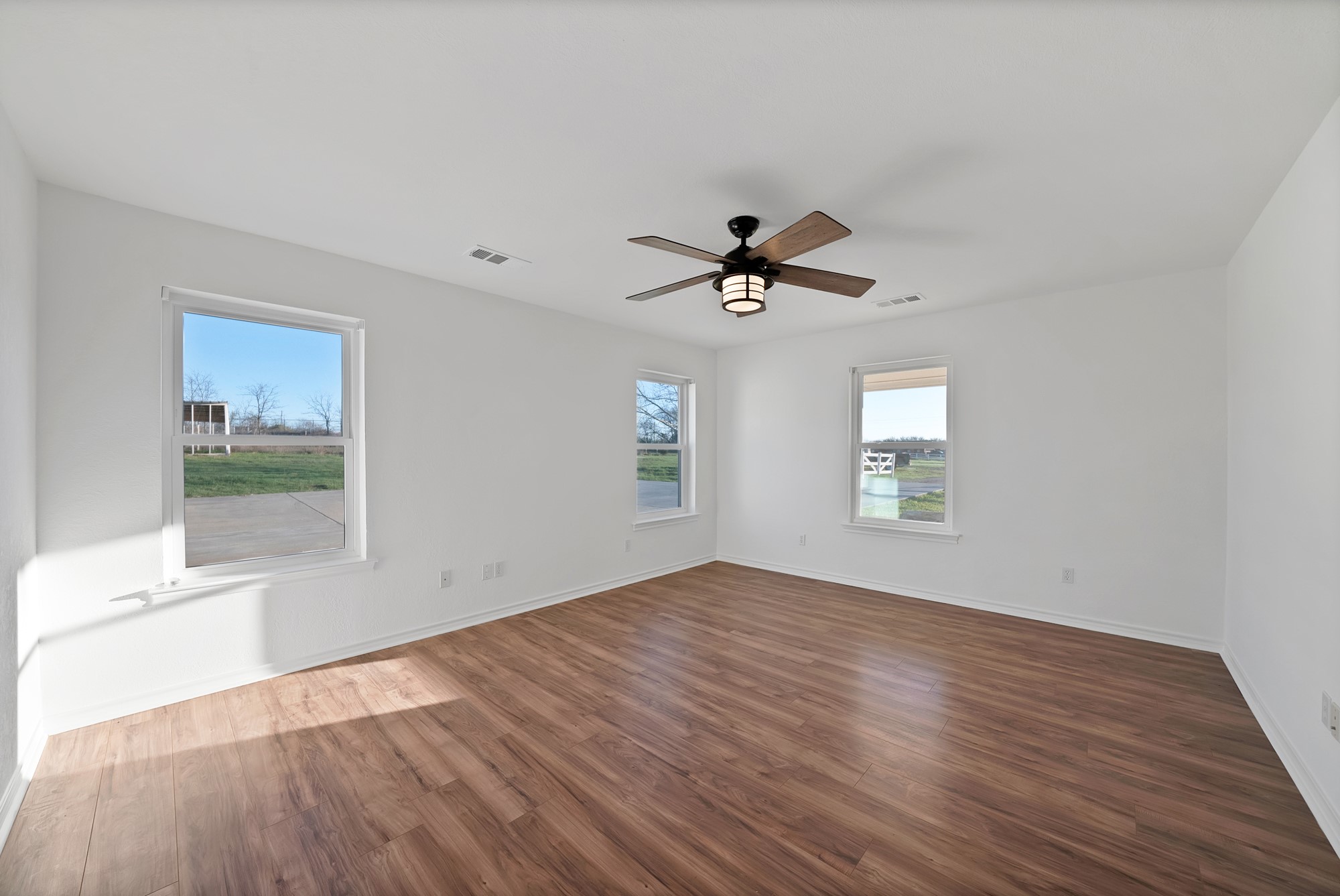109 Pioneer Court Waxahachie TX 75167