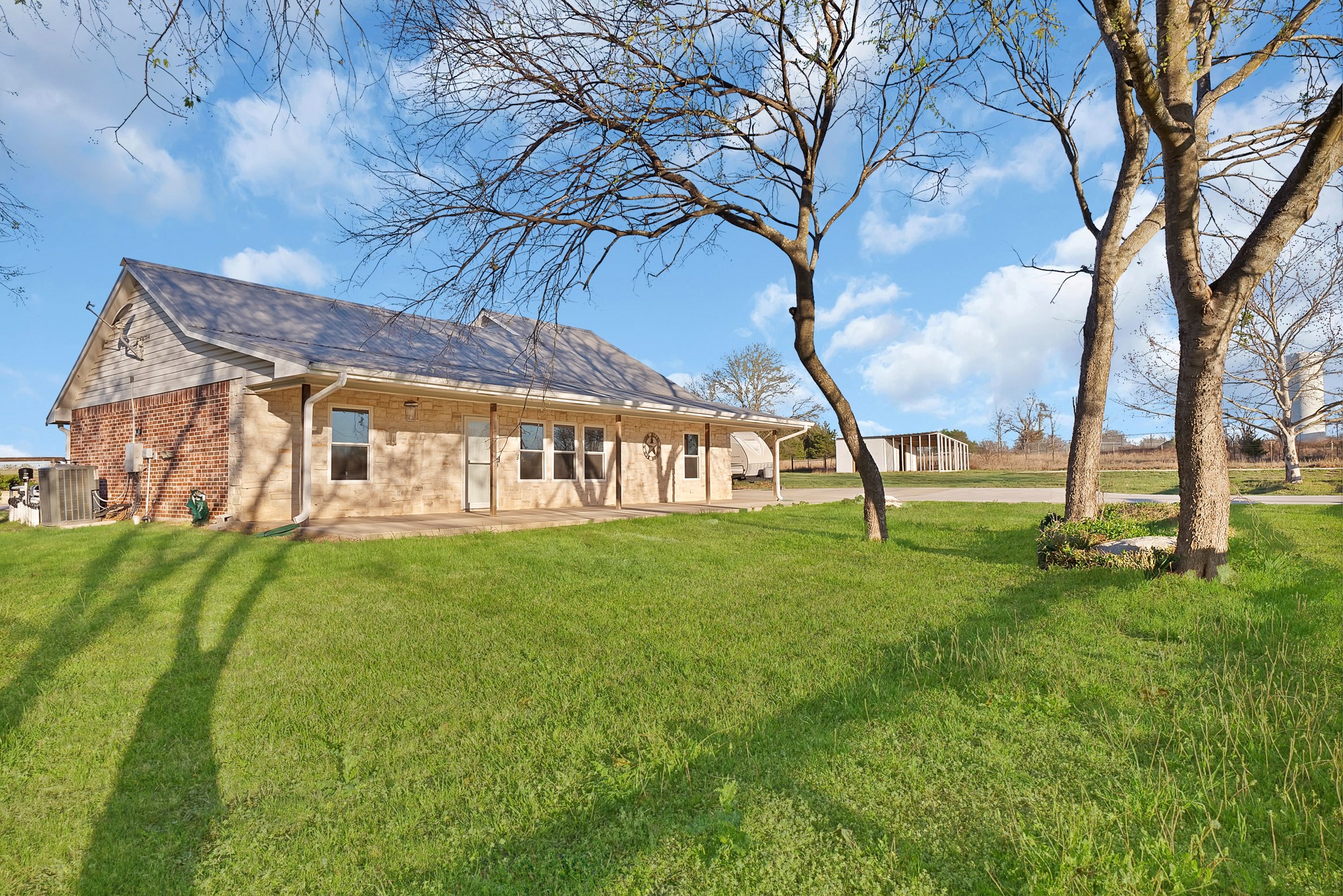 109 Pioneer Court Waxahachie TX 75167