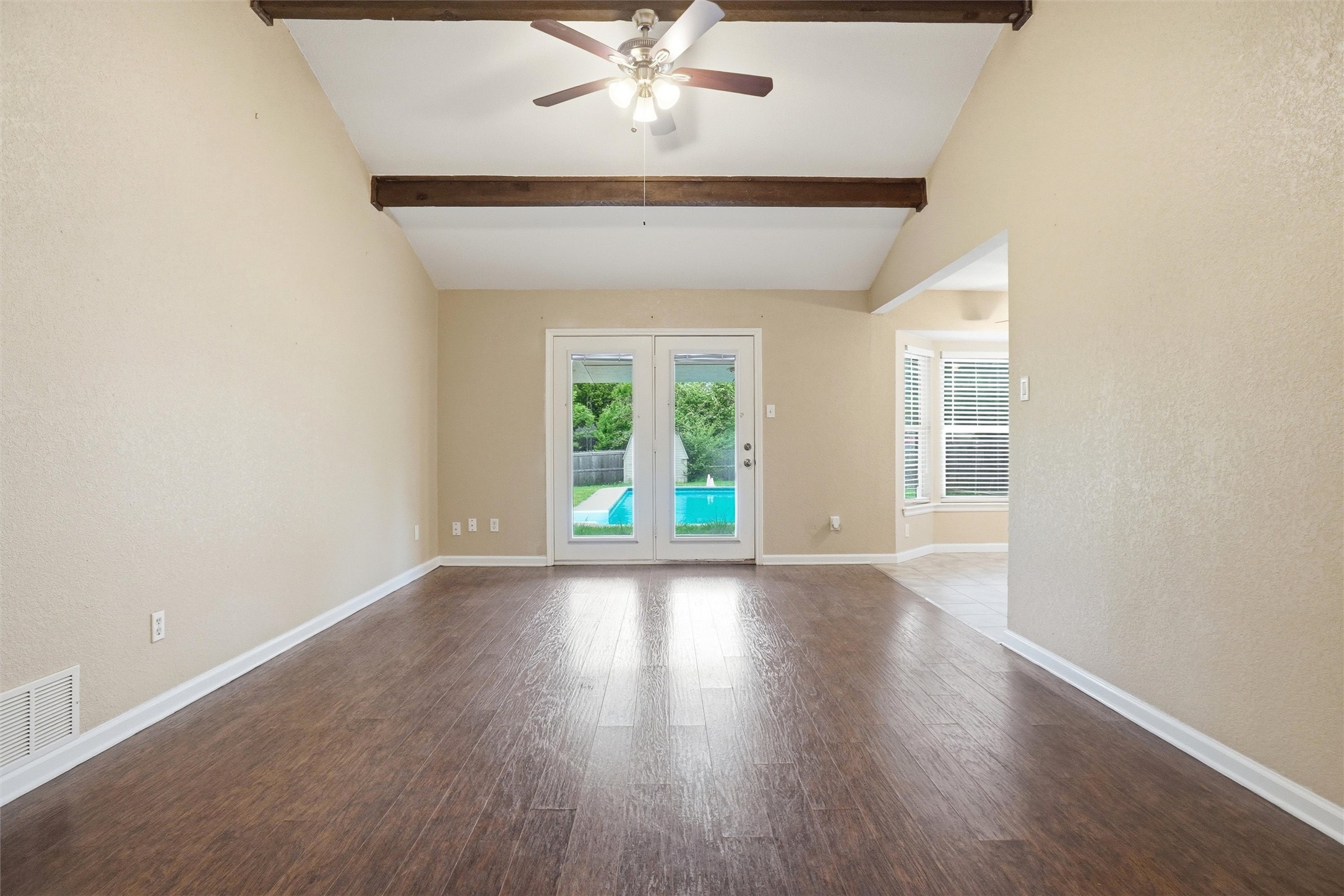 148 Lilac Lane Azle TX 76020