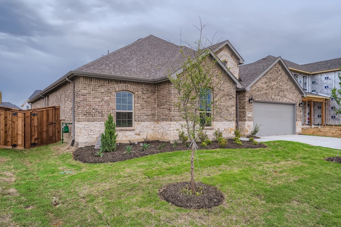1513 Evening Primrose Drive Mansfield TX 76063