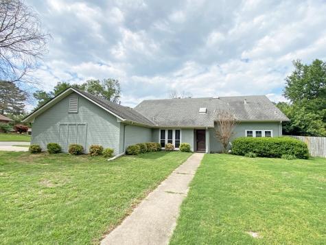 901 Rolling Drive Athens TX 75751