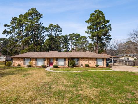 1302 W Sabine Street Carthage TX 75633