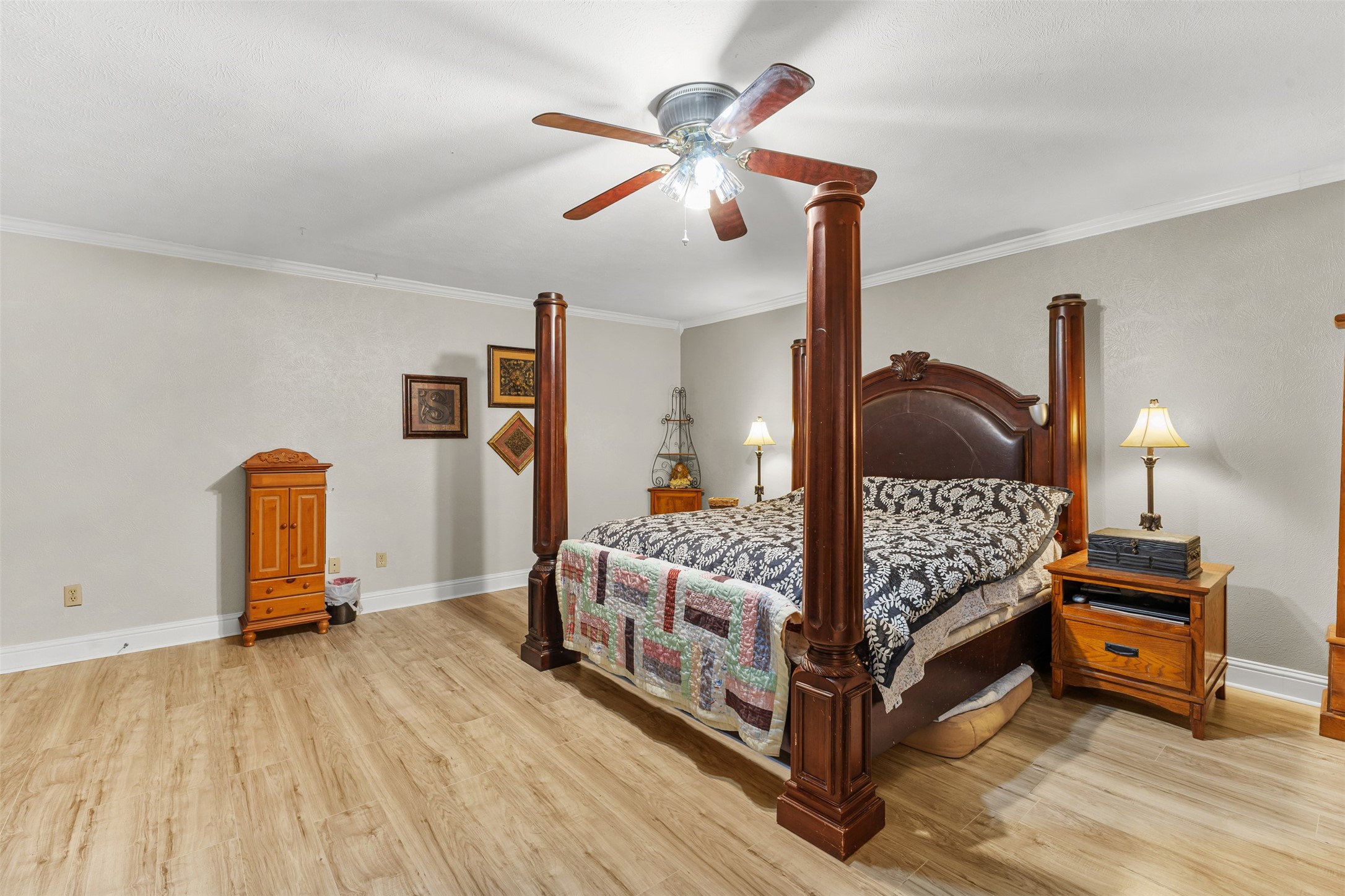 1302 W Sabine Street Carthage TX 75633