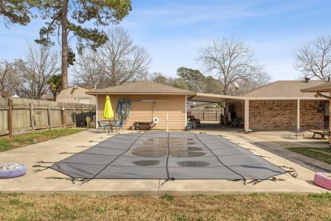 1302 W Sabine Street Carthage TX 75633