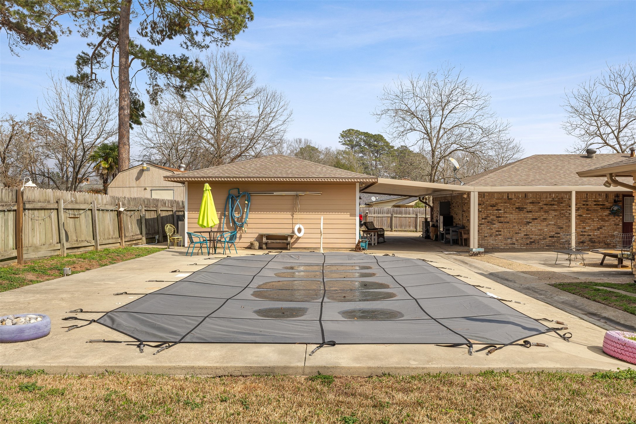 1302 W Sabine Street Carthage TX 75633