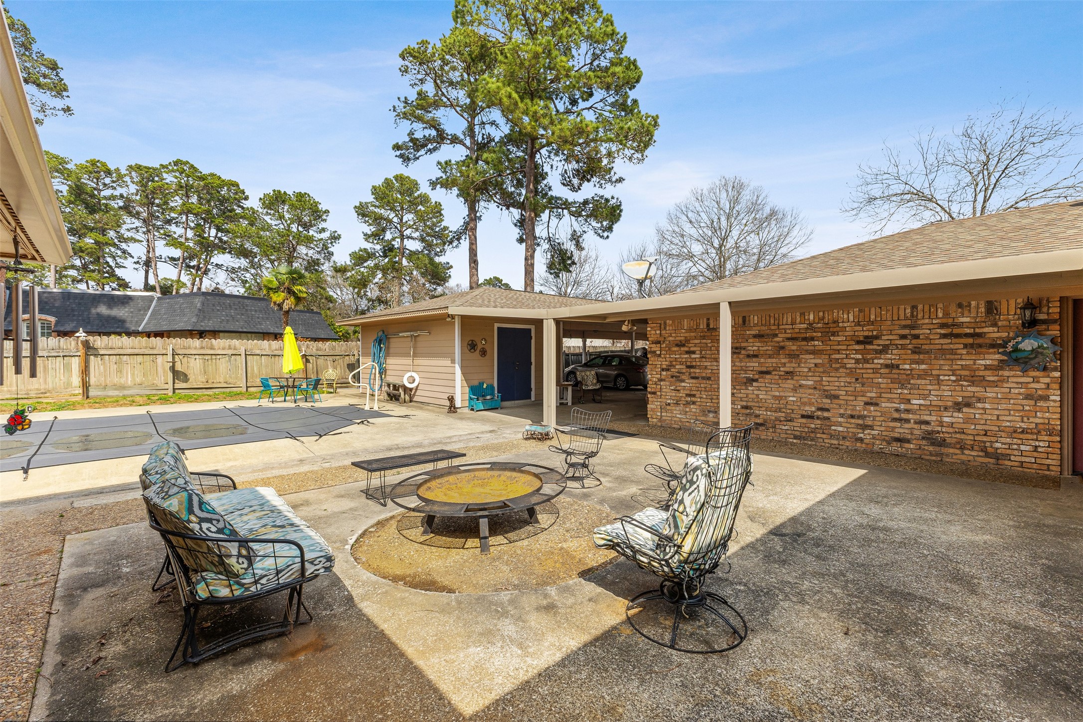 1302 W Sabine Street Carthage TX 75633
