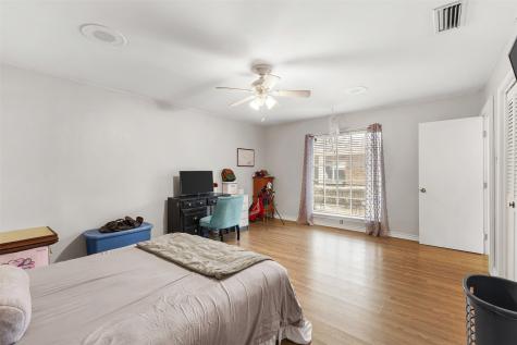 1302 W Sabine Street Carthage TX 75633