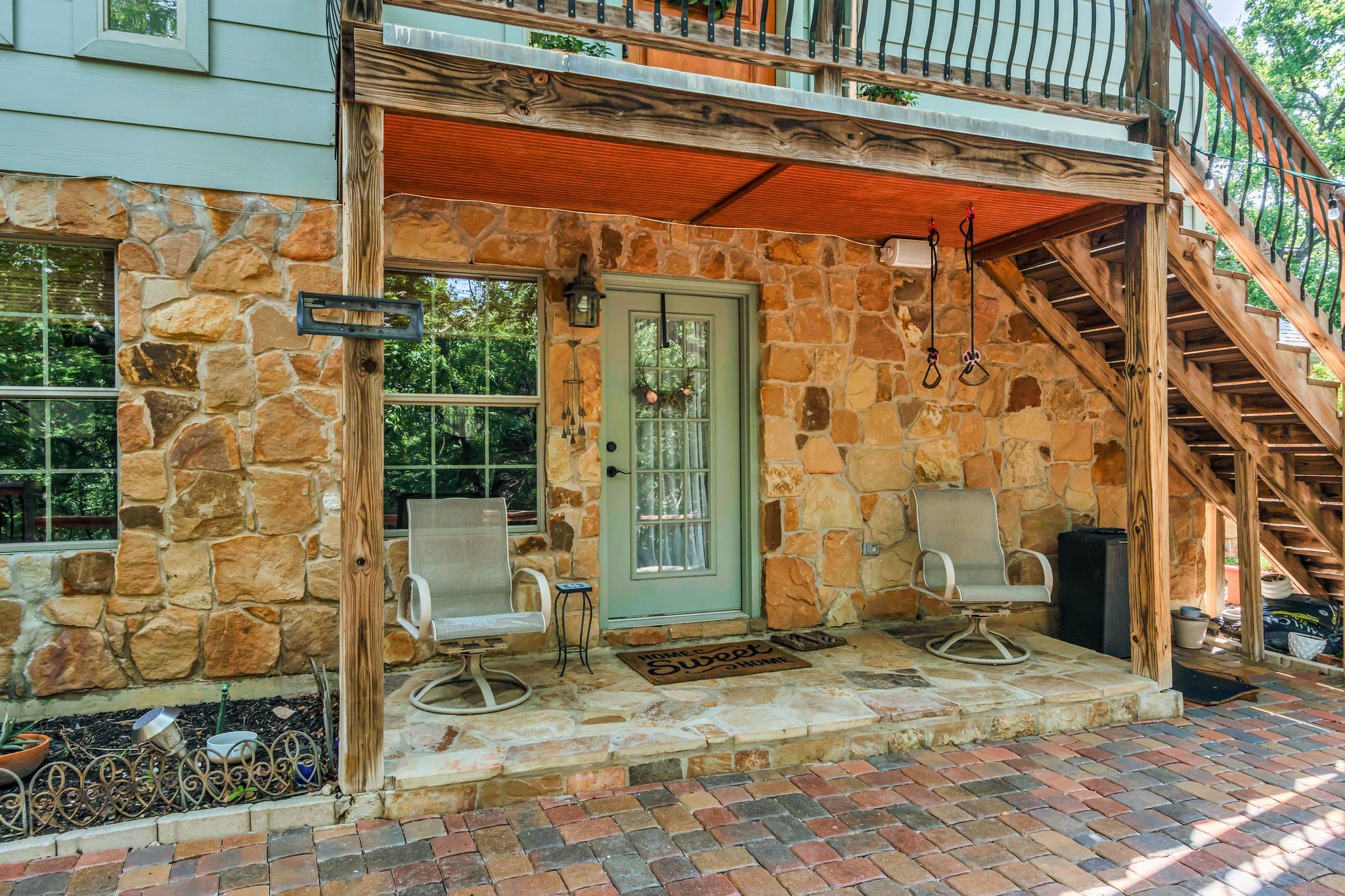 100 N Edgewater Drive Highland Village TX 75077