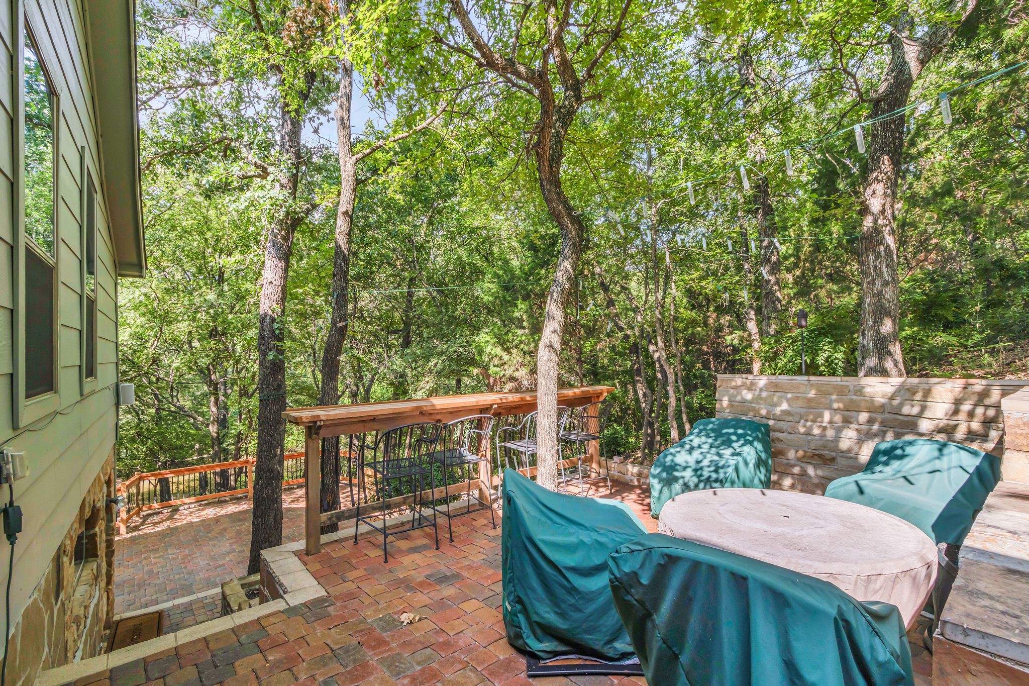 100 N Edgewater Drive Highland Village TX 75077