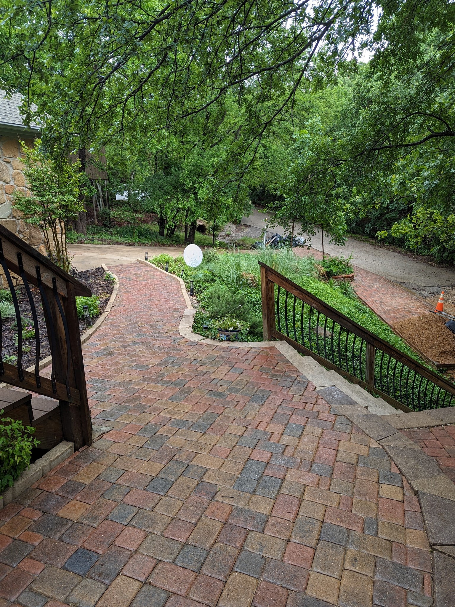 100 N Edgewater Drive Highland Village TX 75077