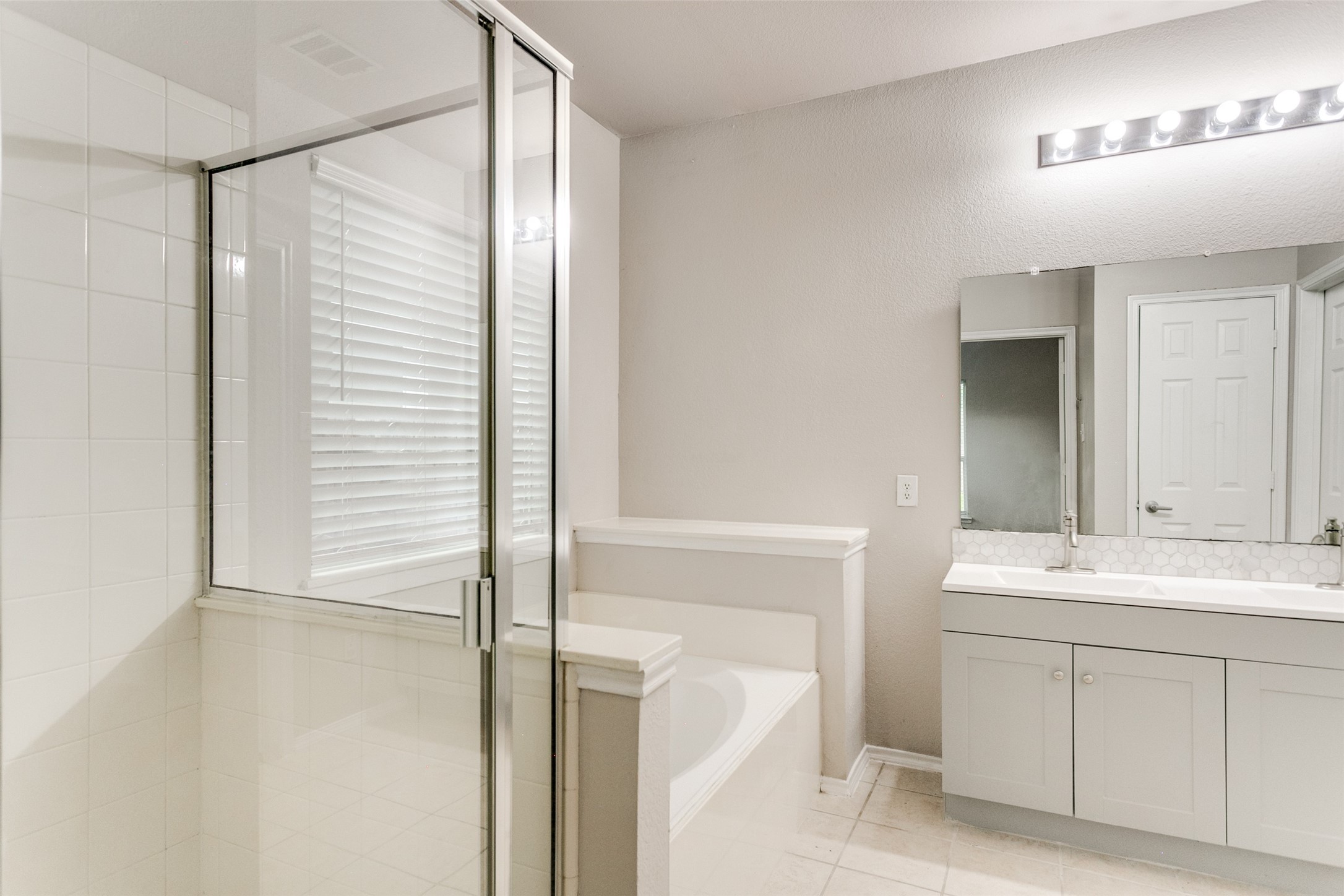9705 Hedge Bell Drive Mckinney TX 75072
