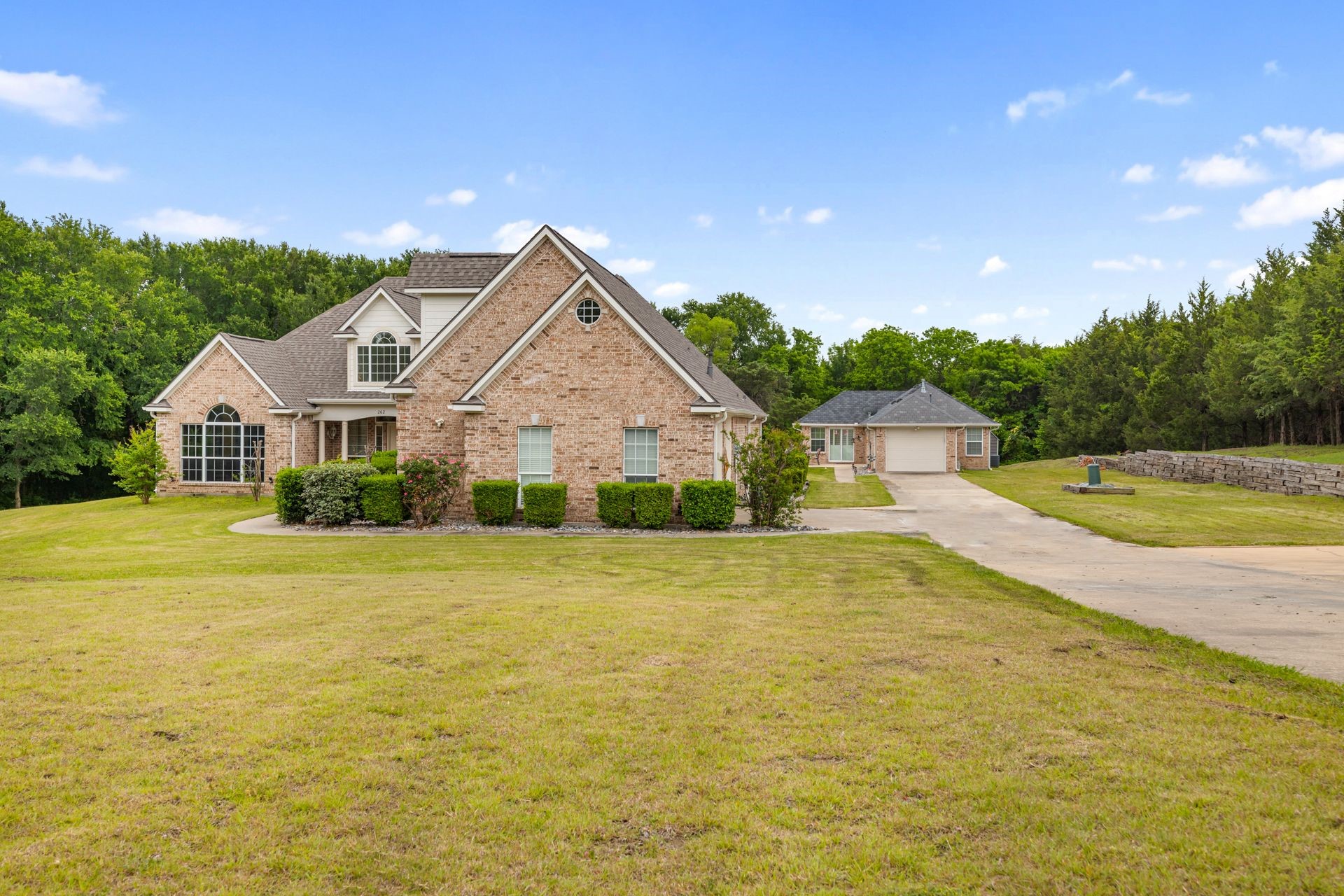 262 Samuel Road Sherman TX 75090