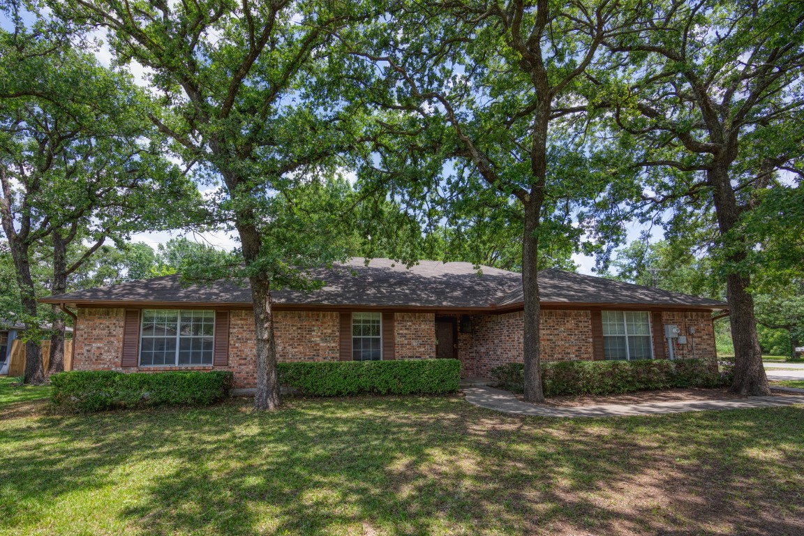 409 Carolota Street Krugerville TX 76227