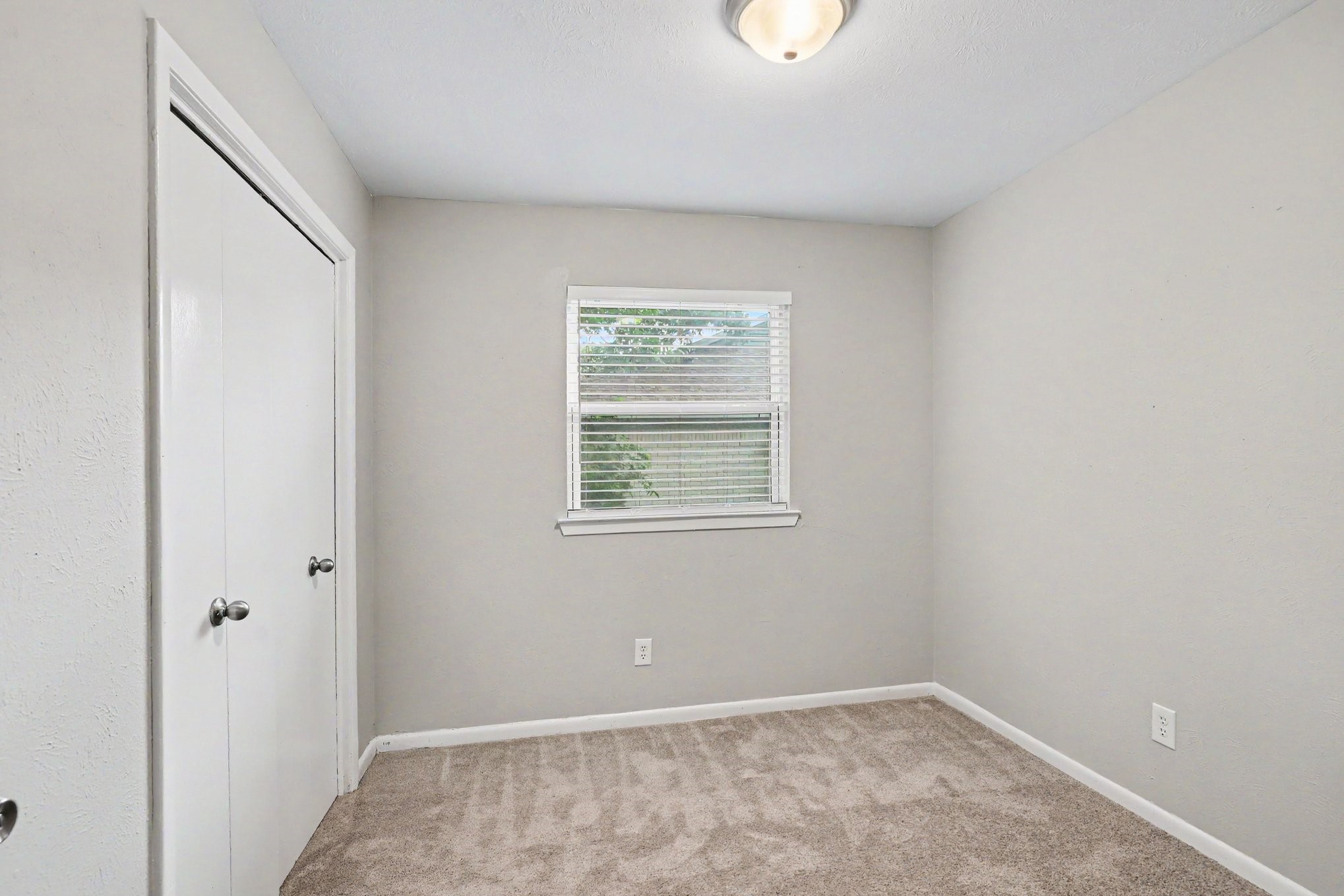 809 E Bovell Street Crowley TX 76036