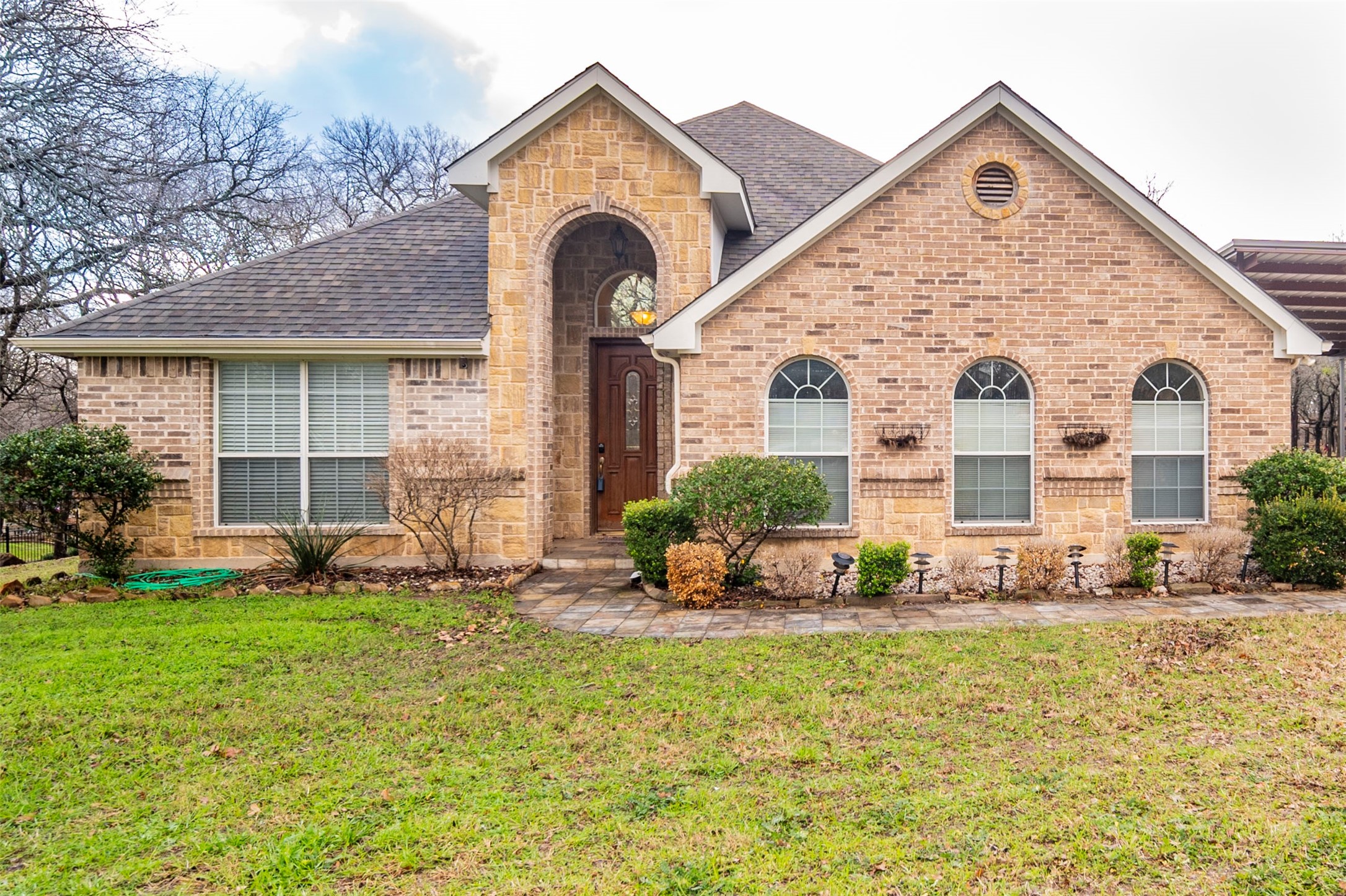 327 Fossil Rock Drive Azle TX 76020