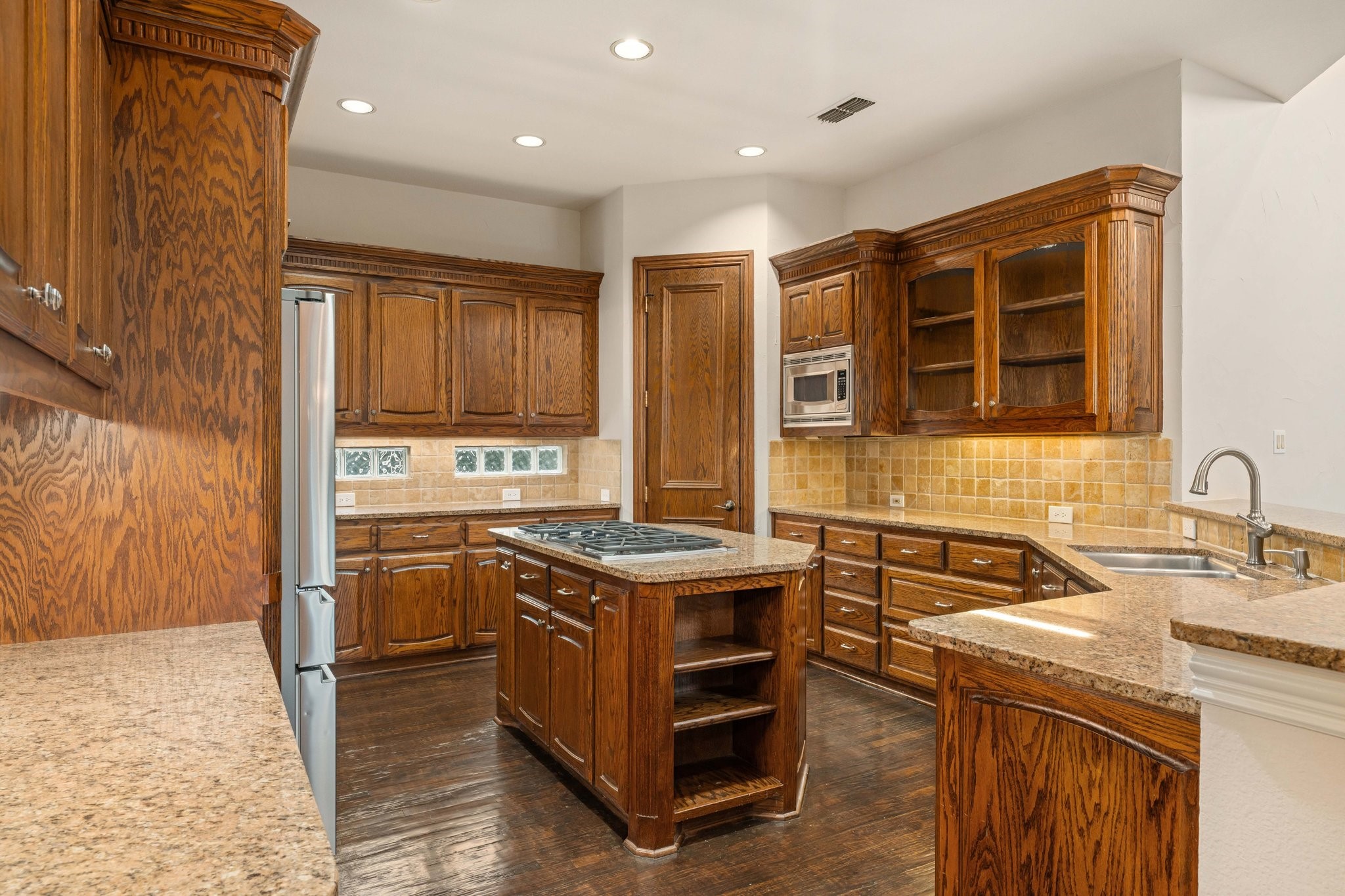 5601 Woodspring Drive Plano TX 75093