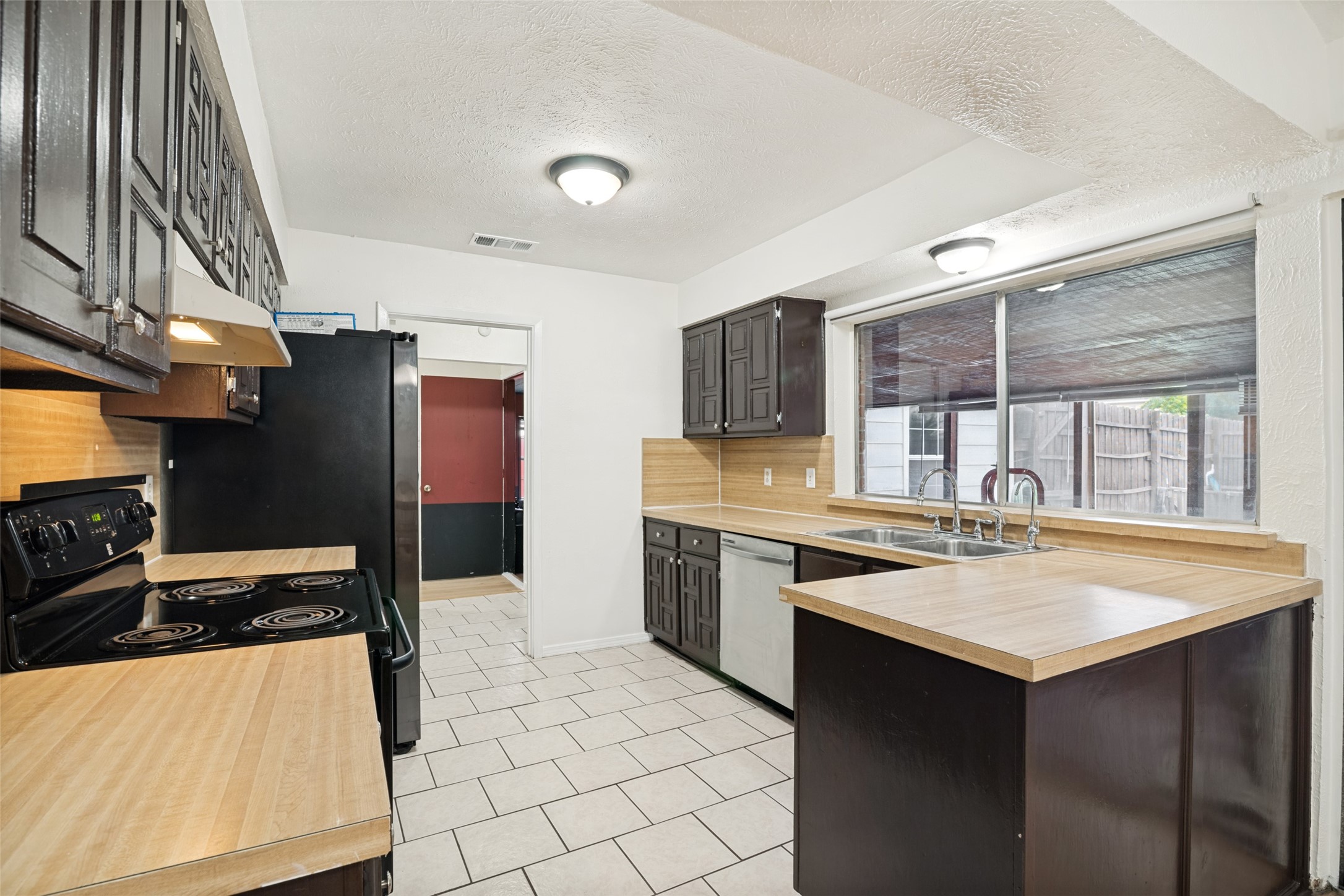 1102 Alexandria Avenue Garland TX 75040