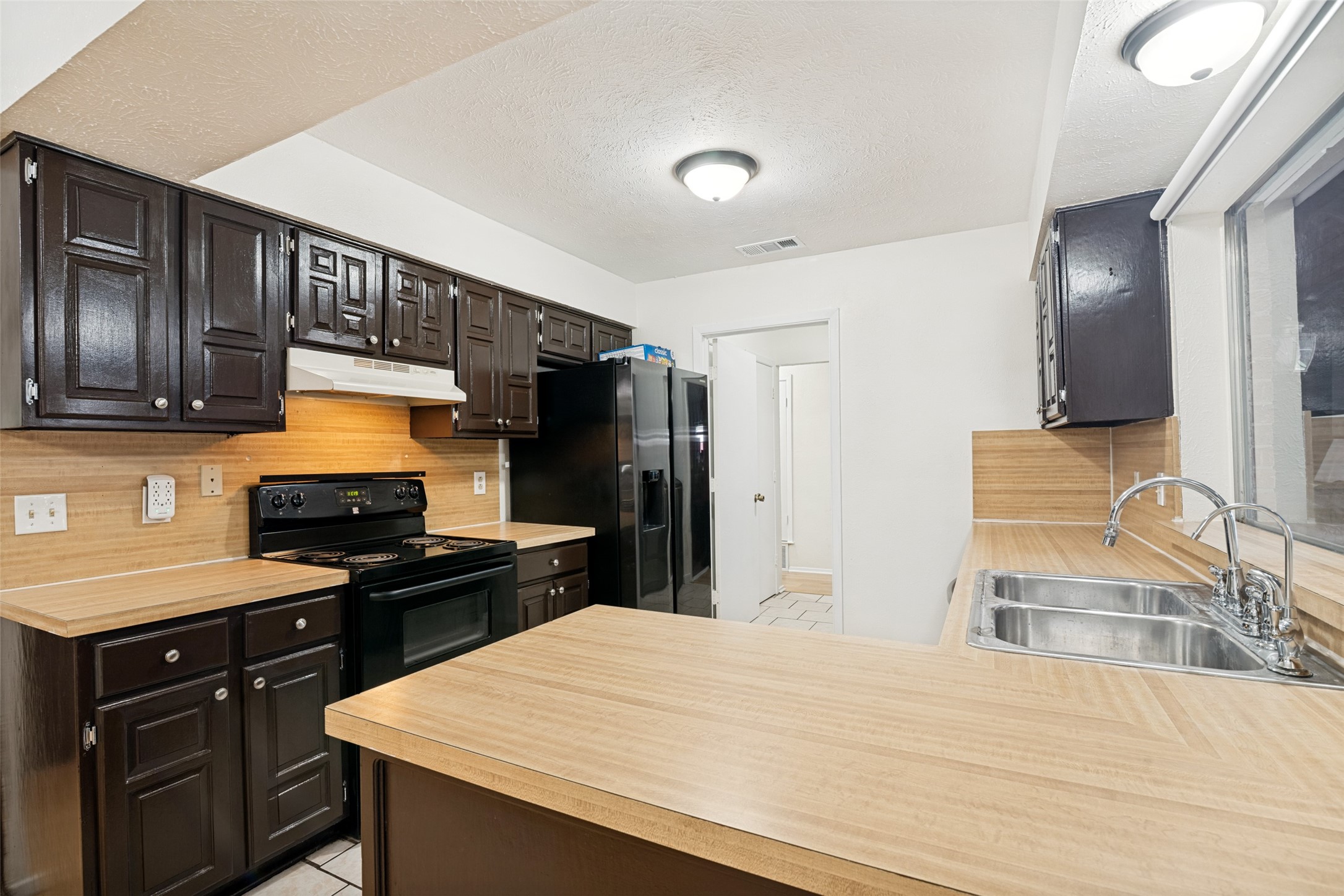 1102 Alexandria Avenue Garland TX 75040