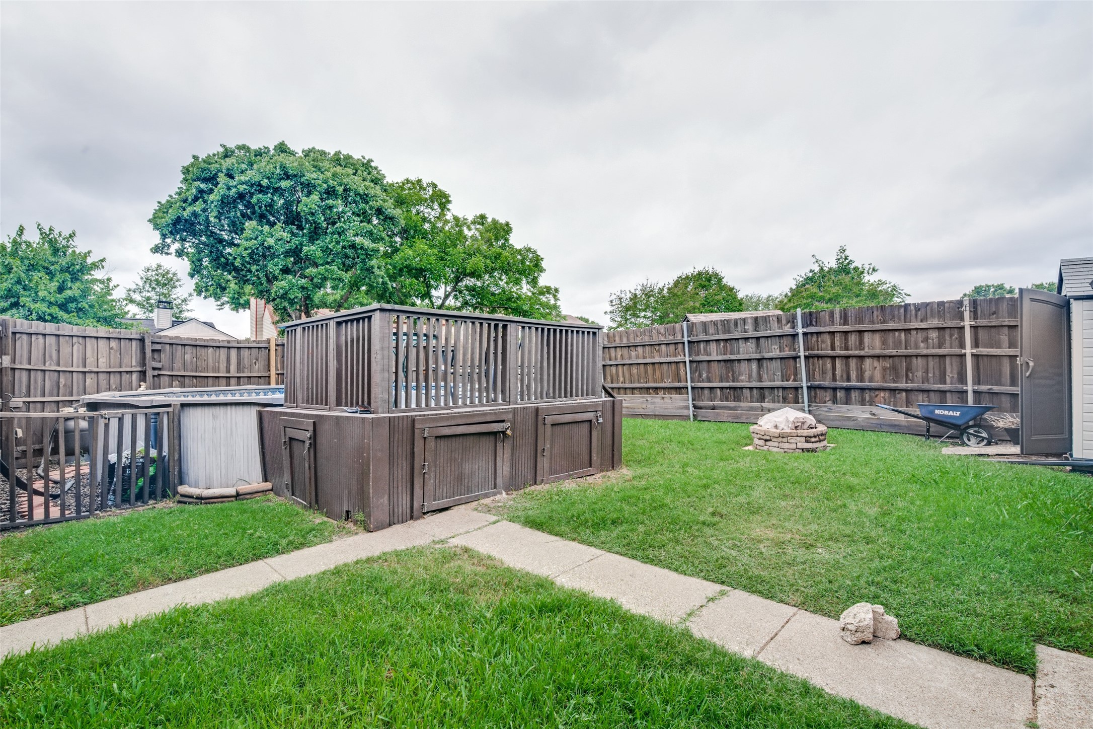 1102 Alexandria Avenue Garland TX 75040