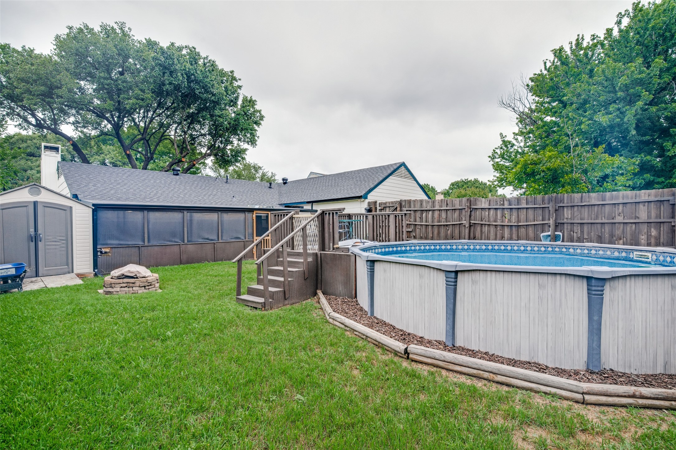 1102 Alexandria Avenue Garland TX 75040