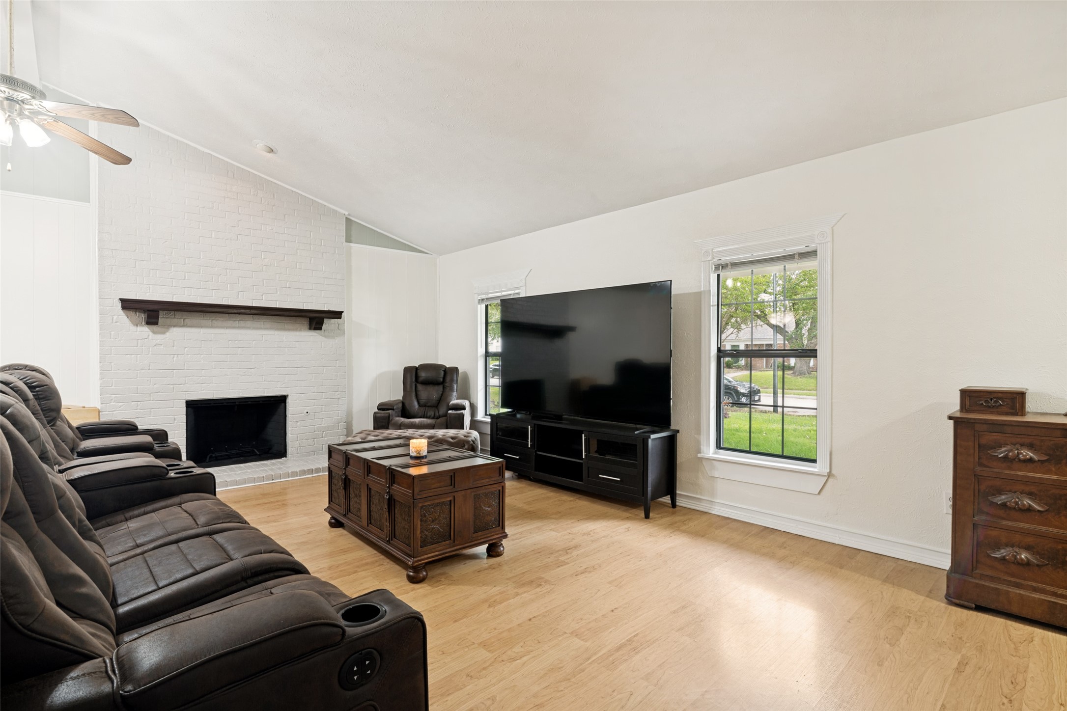 1102 Alexandria Avenue Garland TX 75040