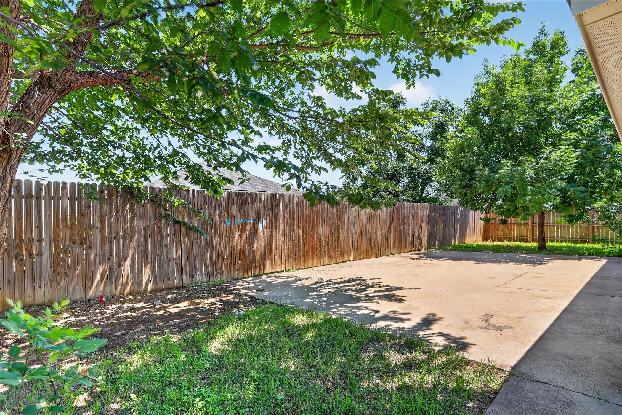 6021 Hartman Road Forest Hill TX 76119