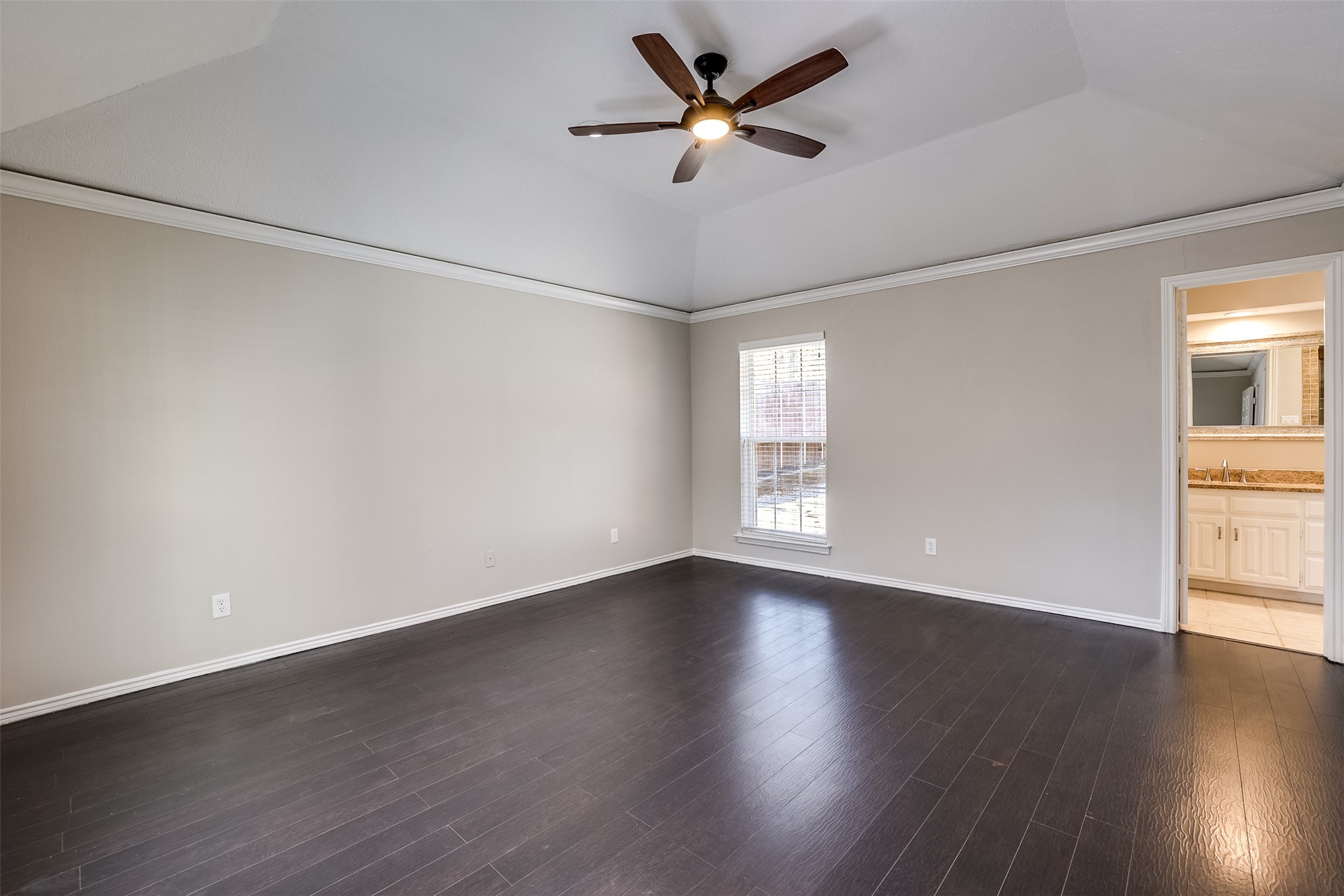 4129 Hackmore Loop Irving TX 75061